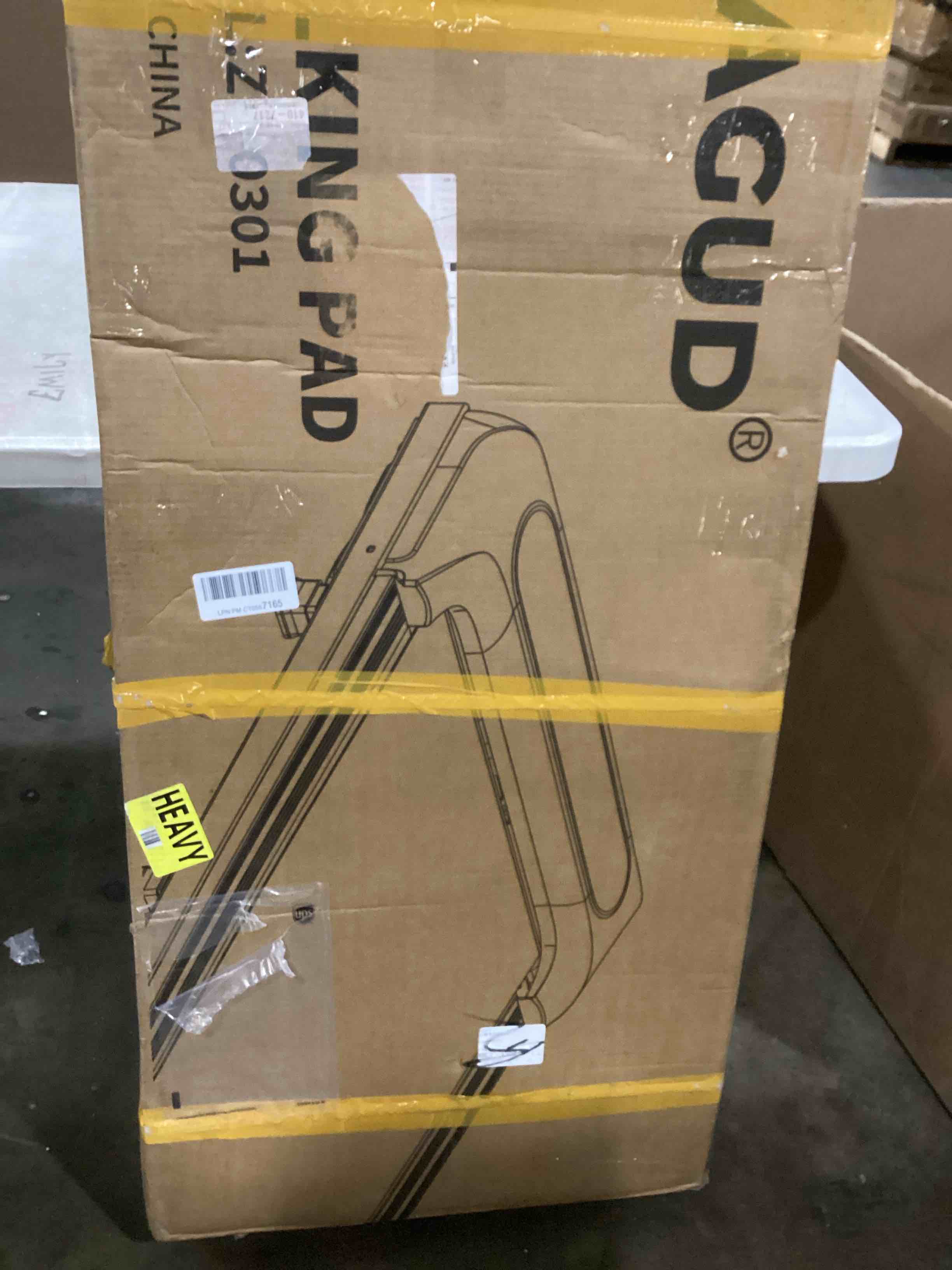 https://s3.amazonaws.com/lotting-images-prod/bidfta/BRN1531726_1740666172278.jpeg