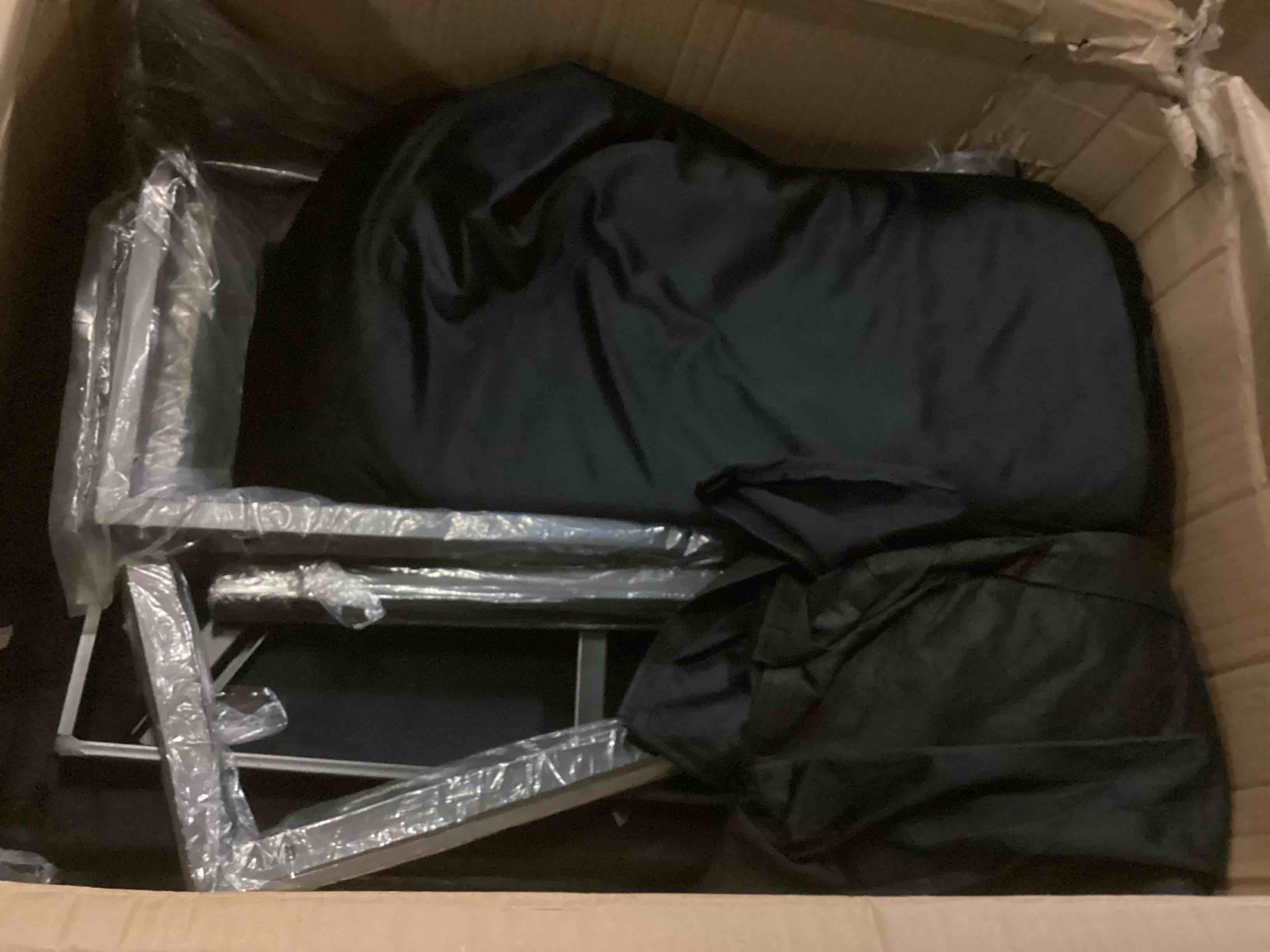 Condition photo showing Good Condition for ( incomplete ) Toshima 2 Piece Living Room Setwayfair