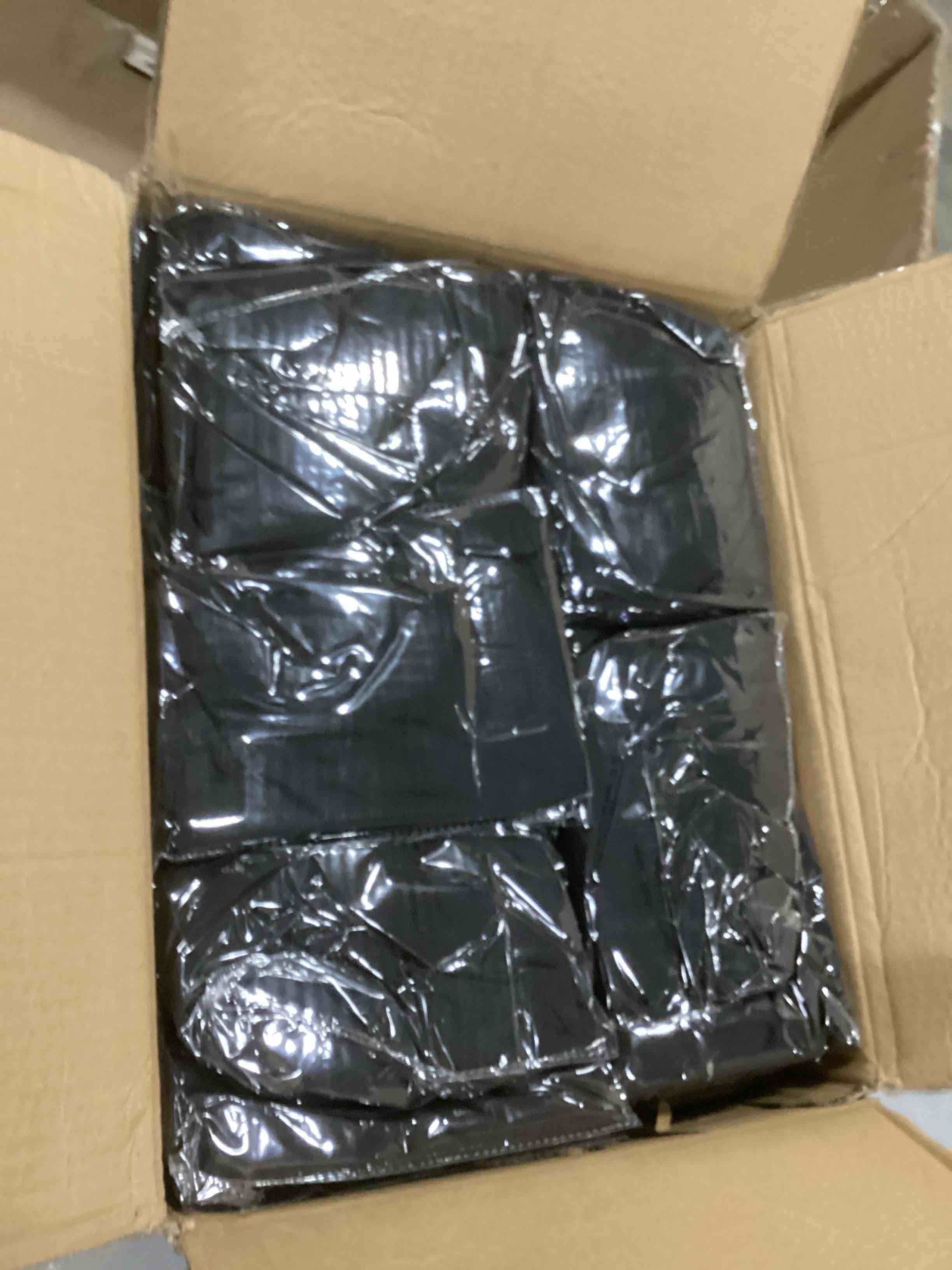 https://s3.amazonaws.com/lotting-images-prod/bidfta/BRN1534084_1738157052401.jpeg