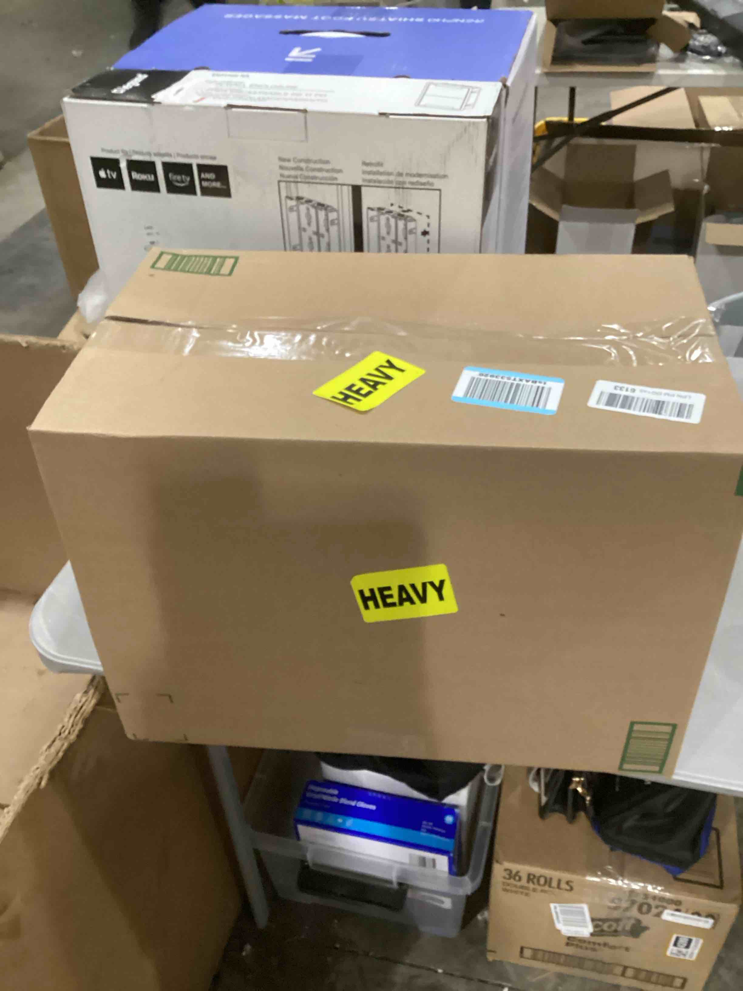 https://s3.amazonaws.com/lotting-images-prod/bidfta/BRN1534377_1738338306322.jpeg