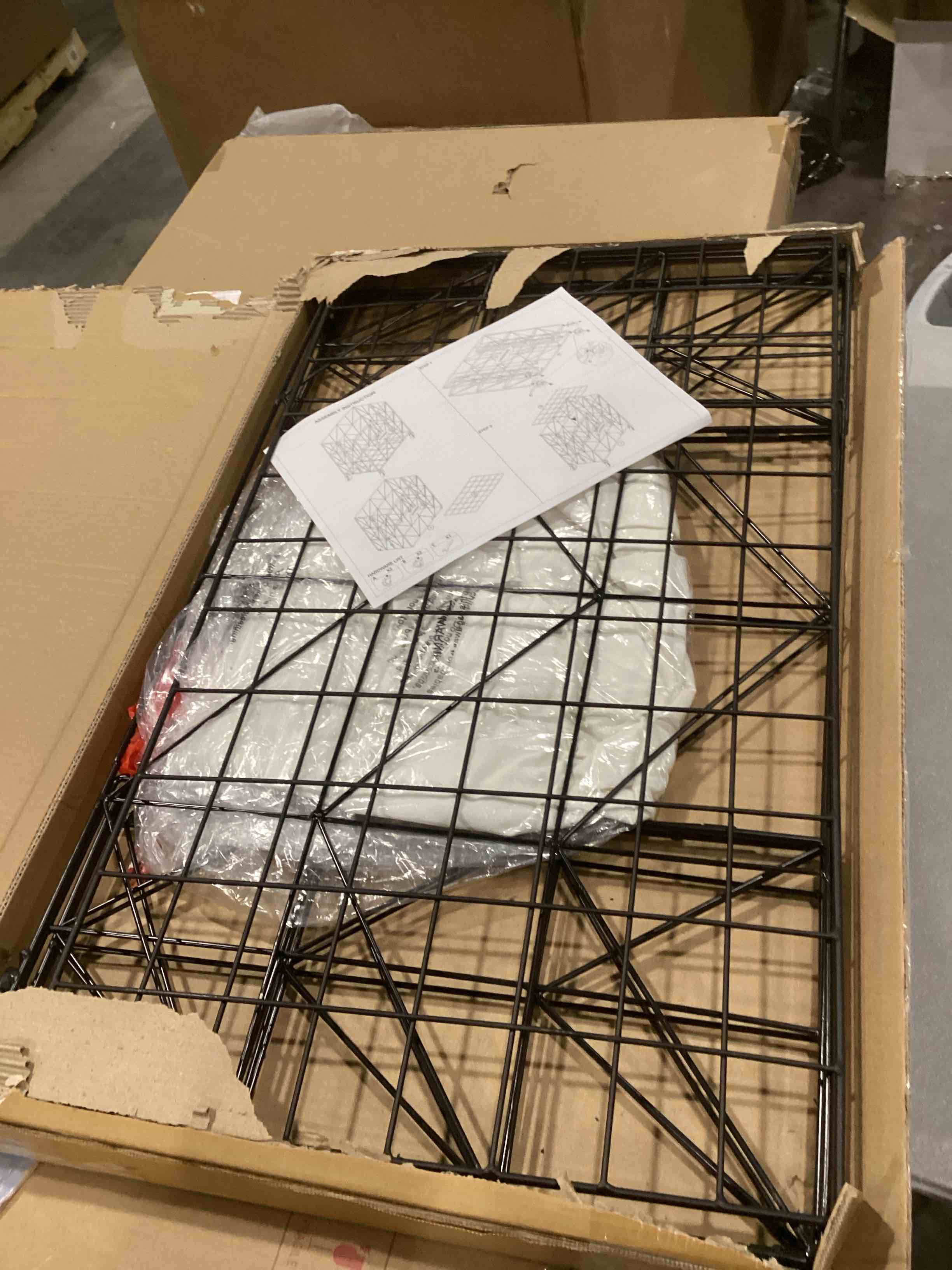 https://s3.amazonaws.com/lotting-images-prod/bidfta/BRN1534388_1738340284983.jpeg