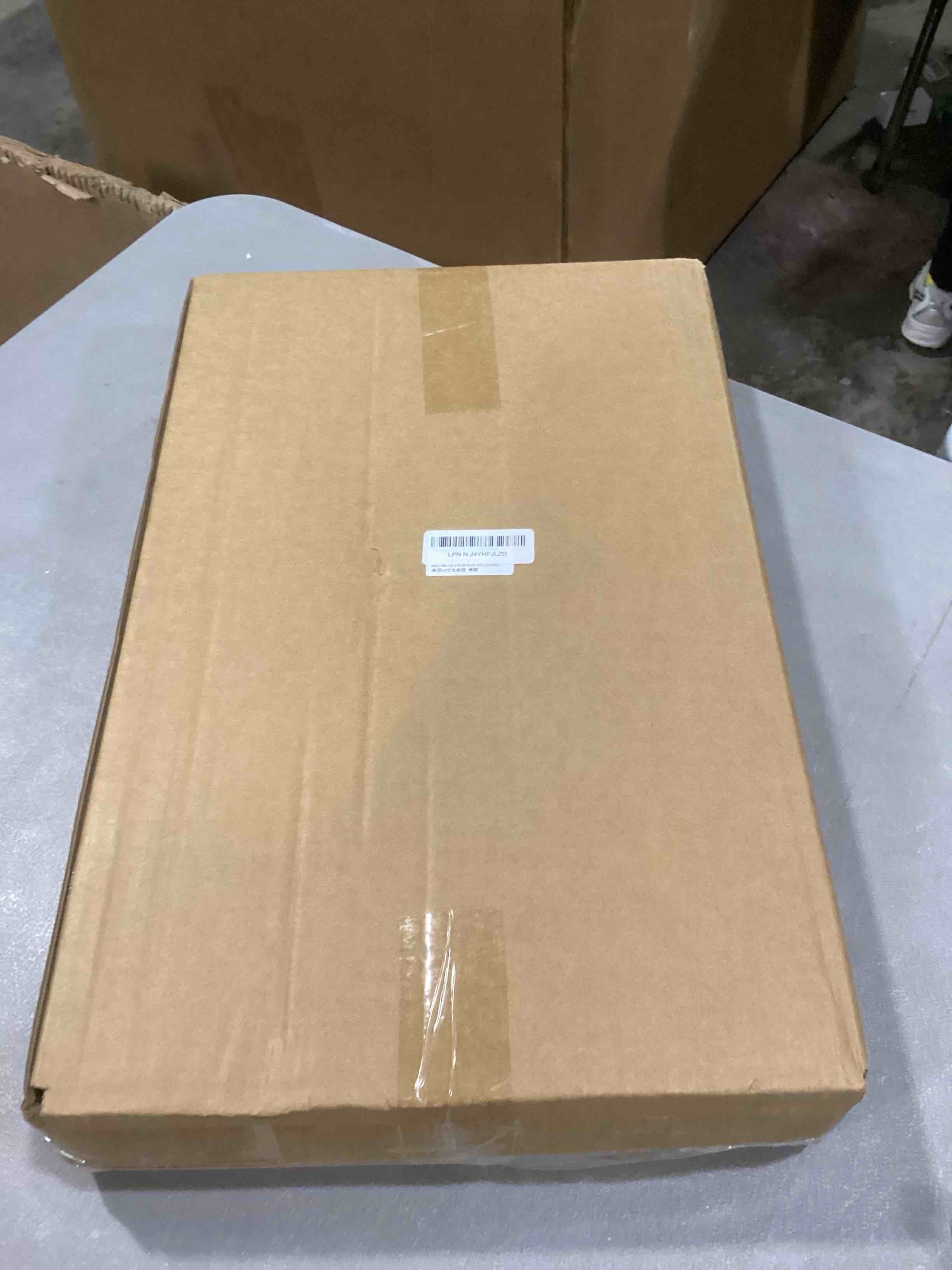 https://s3.amazonaws.com/lotting-images-prod/bidfta/BRN1534644_1738677439772.jpeg