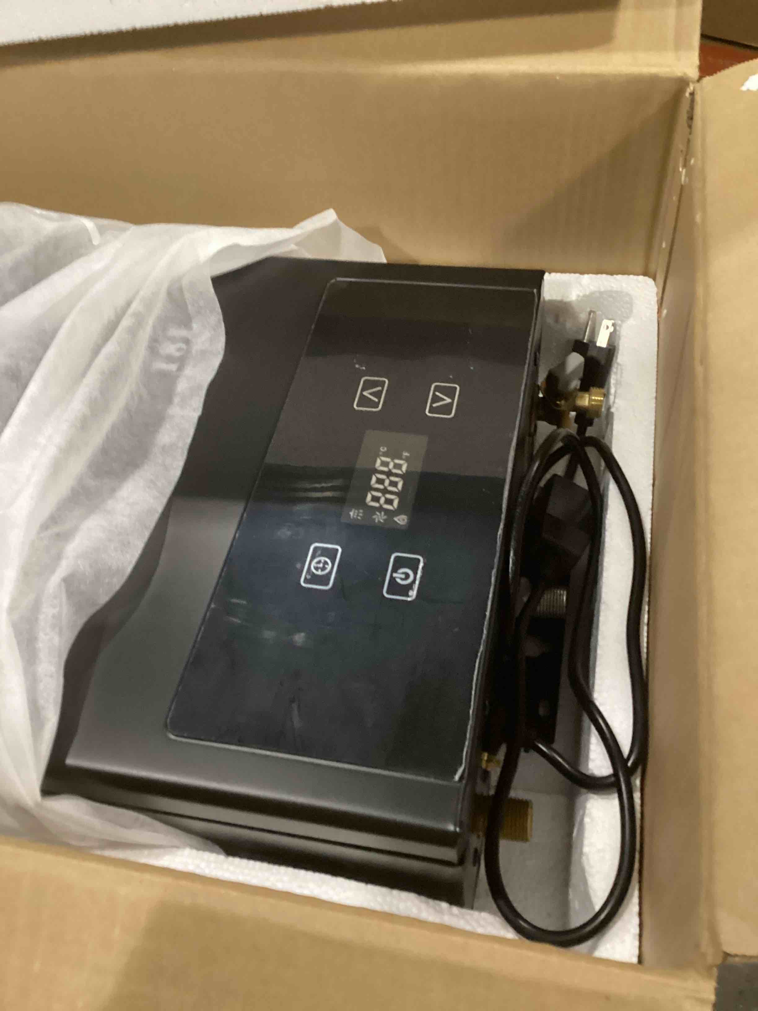 https://s3.amazonaws.com/lotting-images-prod/bidfta/BRN1536526_1740147031404.jpeg