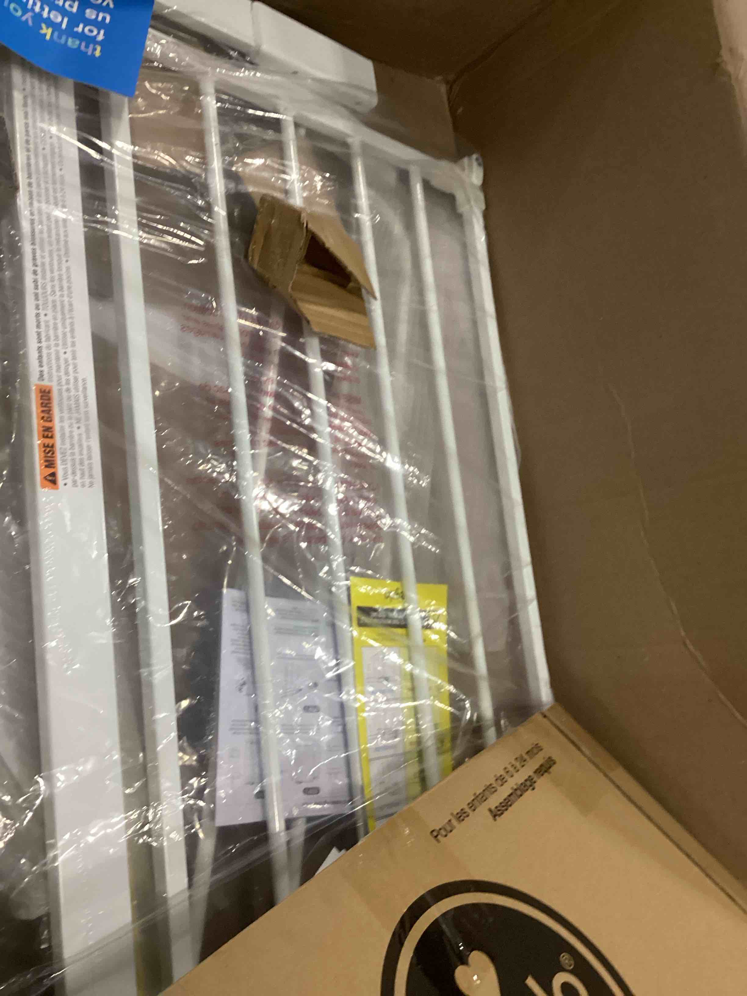 https://s3.amazonaws.com/lotting-images-prod/bidfta/BRN1537033_1738337287865.jpeg