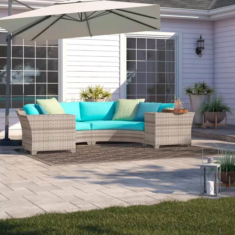 Bannister Wicker 5 - Person Outdoor