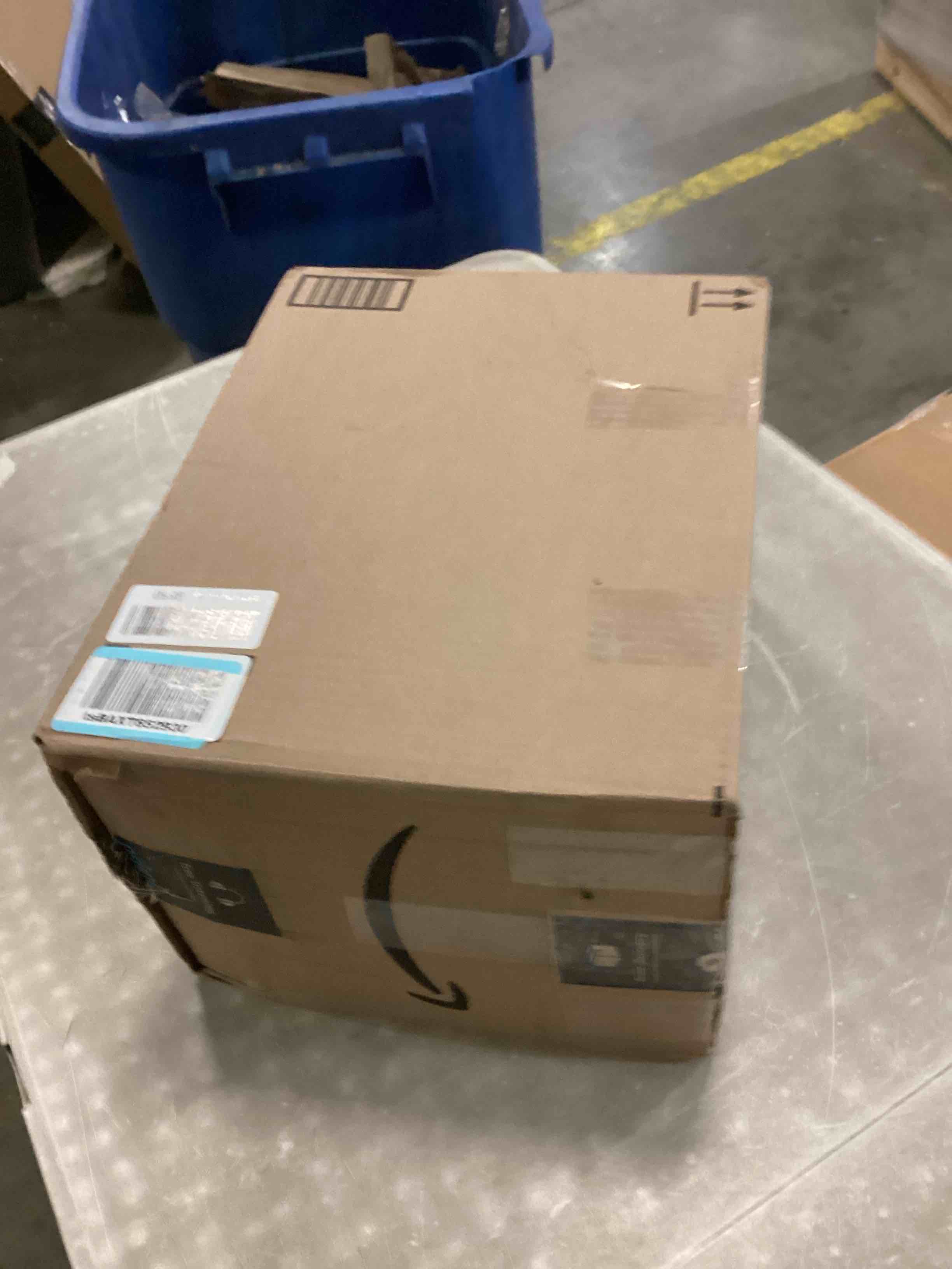 https://s3.amazonaws.com/lotting-images-prod/bidfta/BRN1543095_1738243294132.jpeg