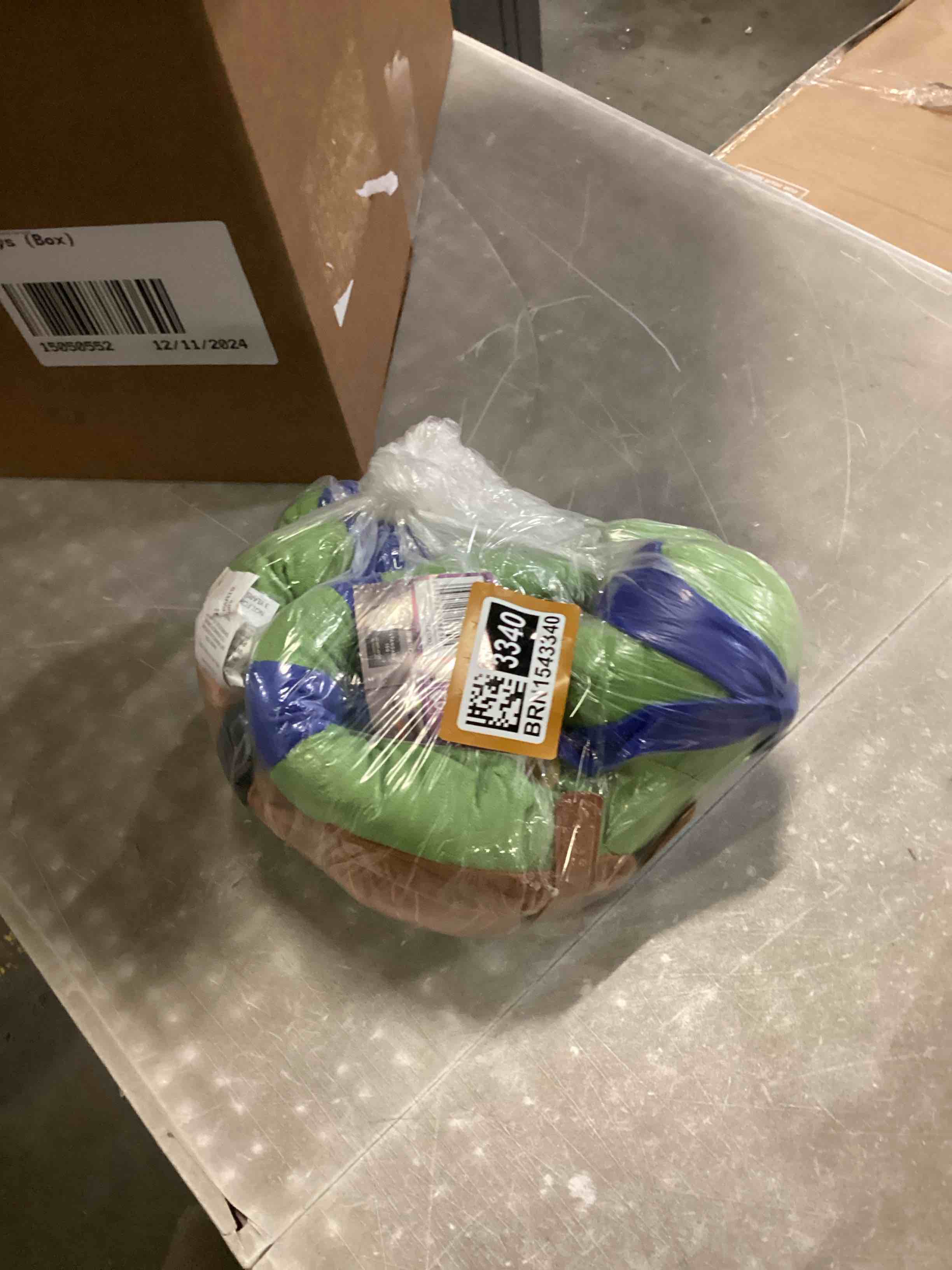 https://s3.amazonaws.com/lotting-images-prod/bidfta/BRN1543340_1738348026140.jpeg