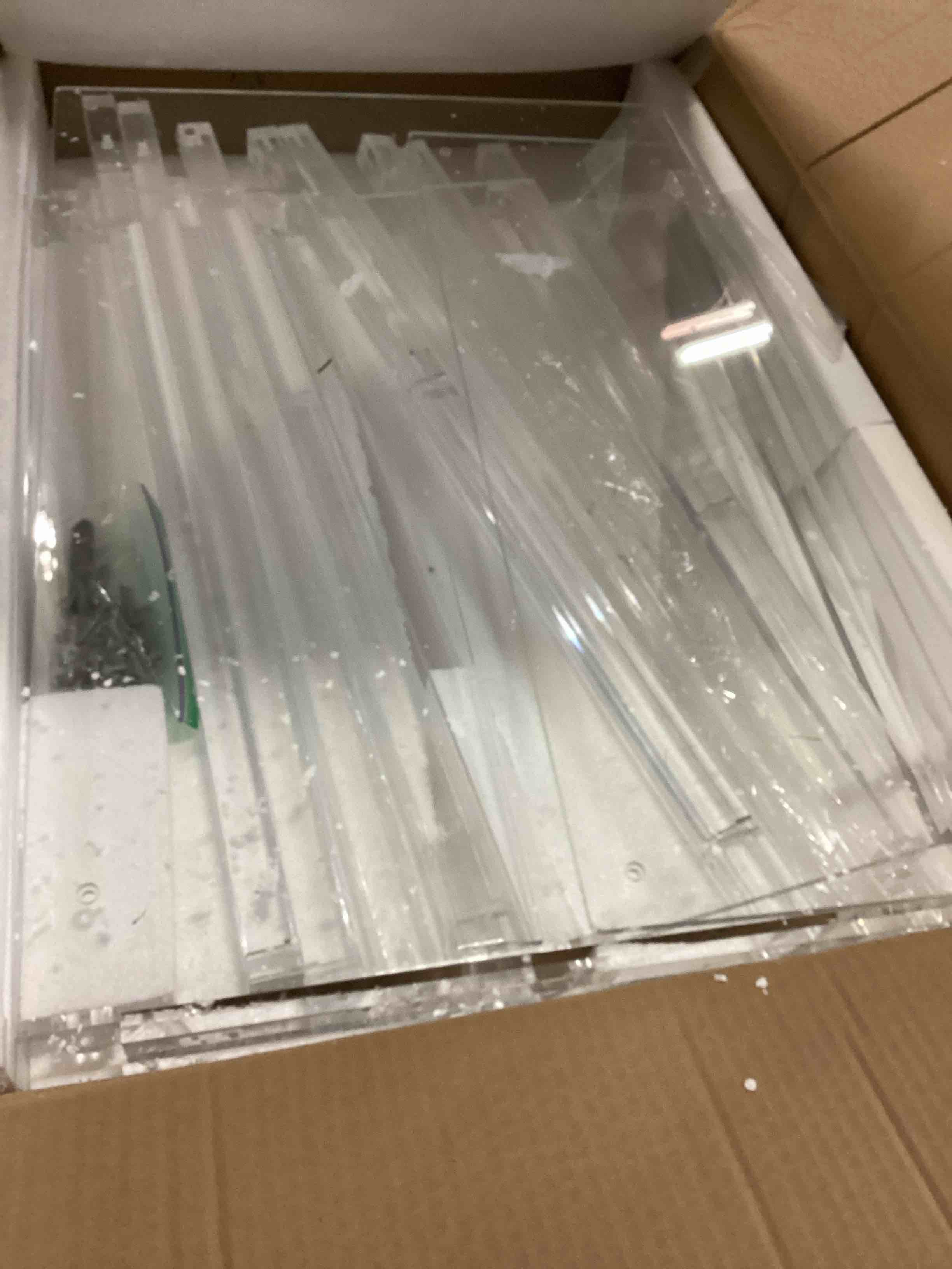 https://s3.amazonaws.com/lotting-images-prod/bidfta/BRN1545324_1740751513880.jpeg