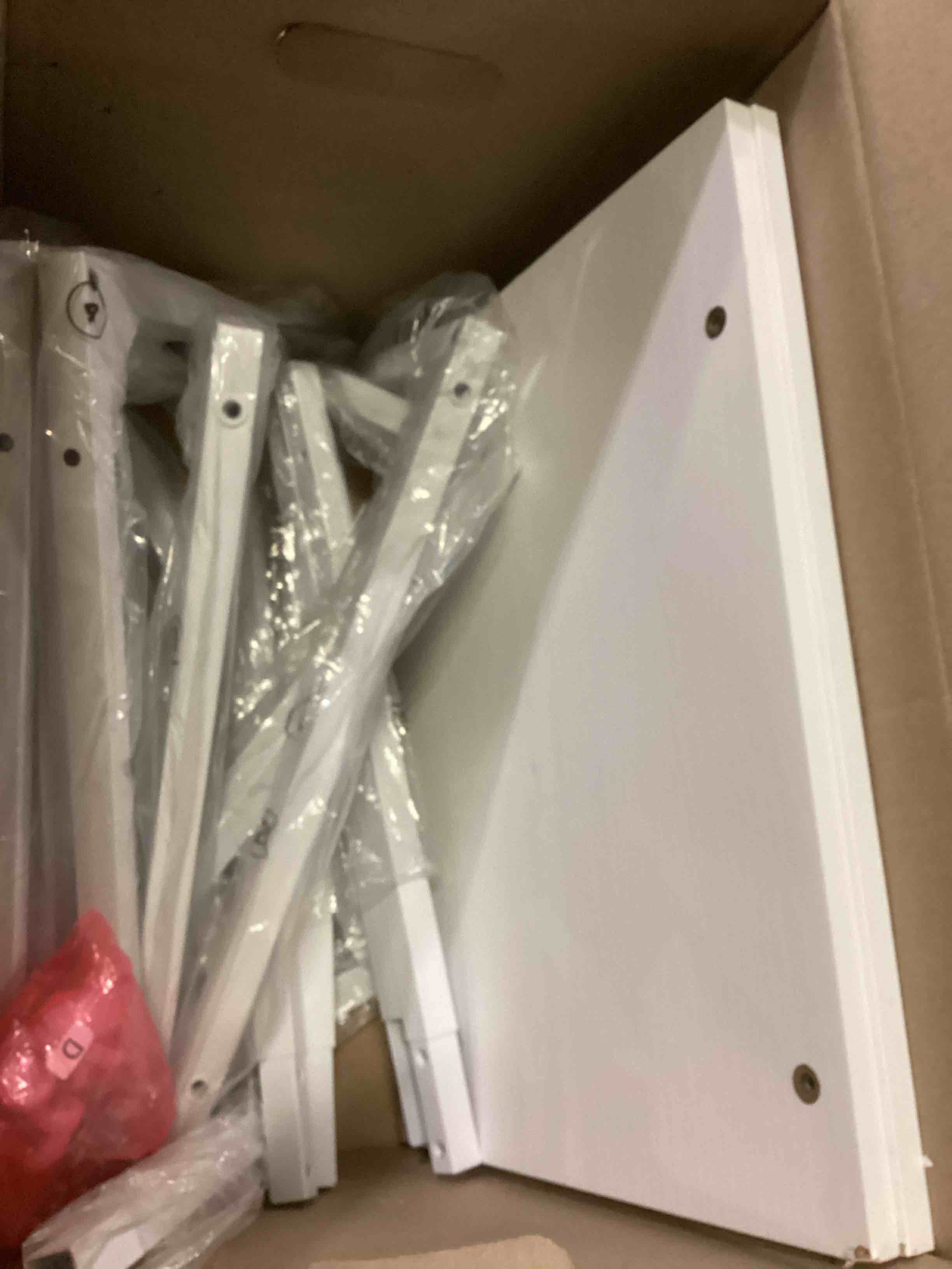 https://s3.amazonaws.com/lotting-images-prod/bidfta/BRN1546008_1738953944374.jpeg