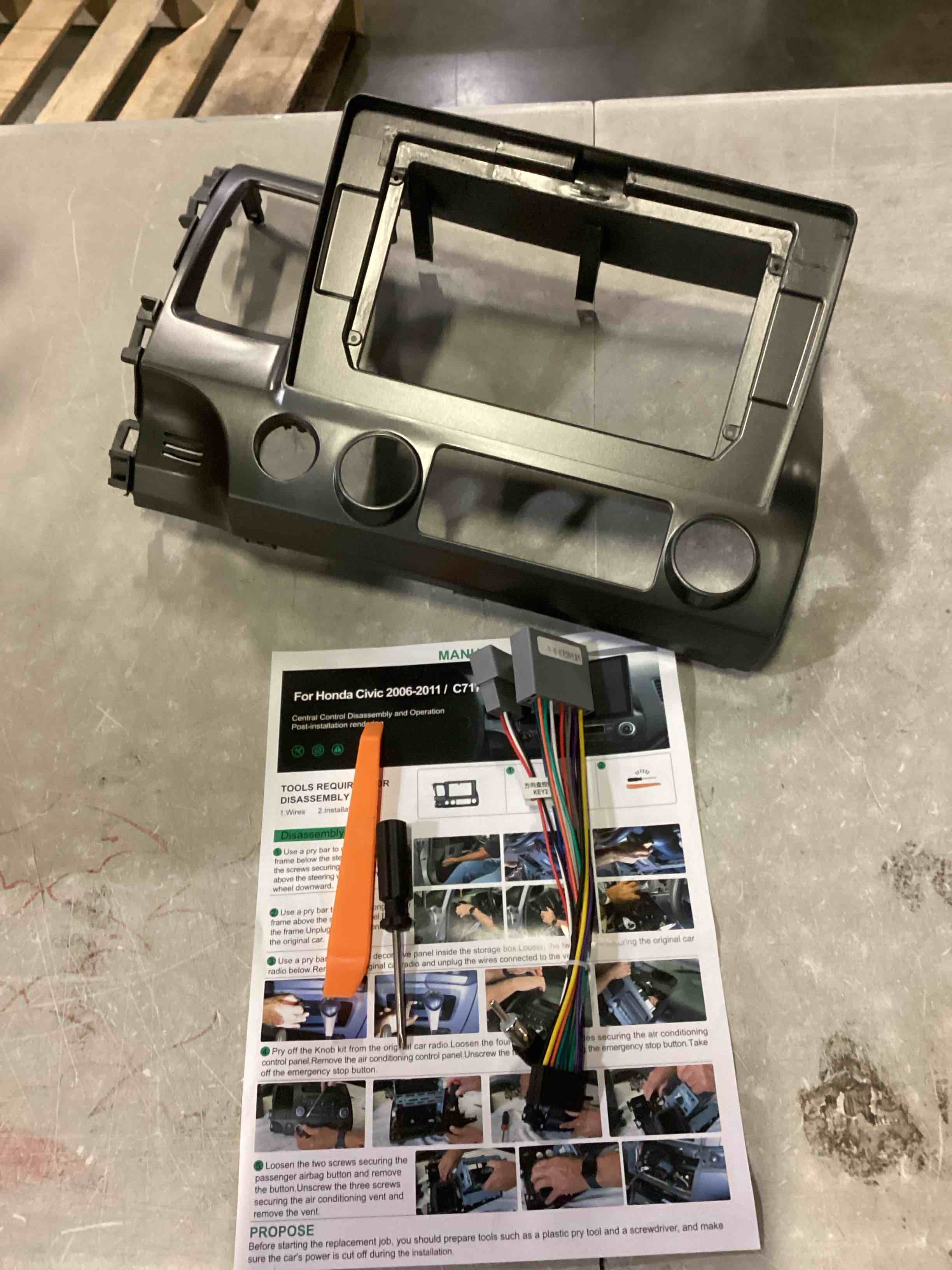 https://s3.amazonaws.com/lotting-images-prod/bidfta/BRN1547632_1741178745897.jpeg