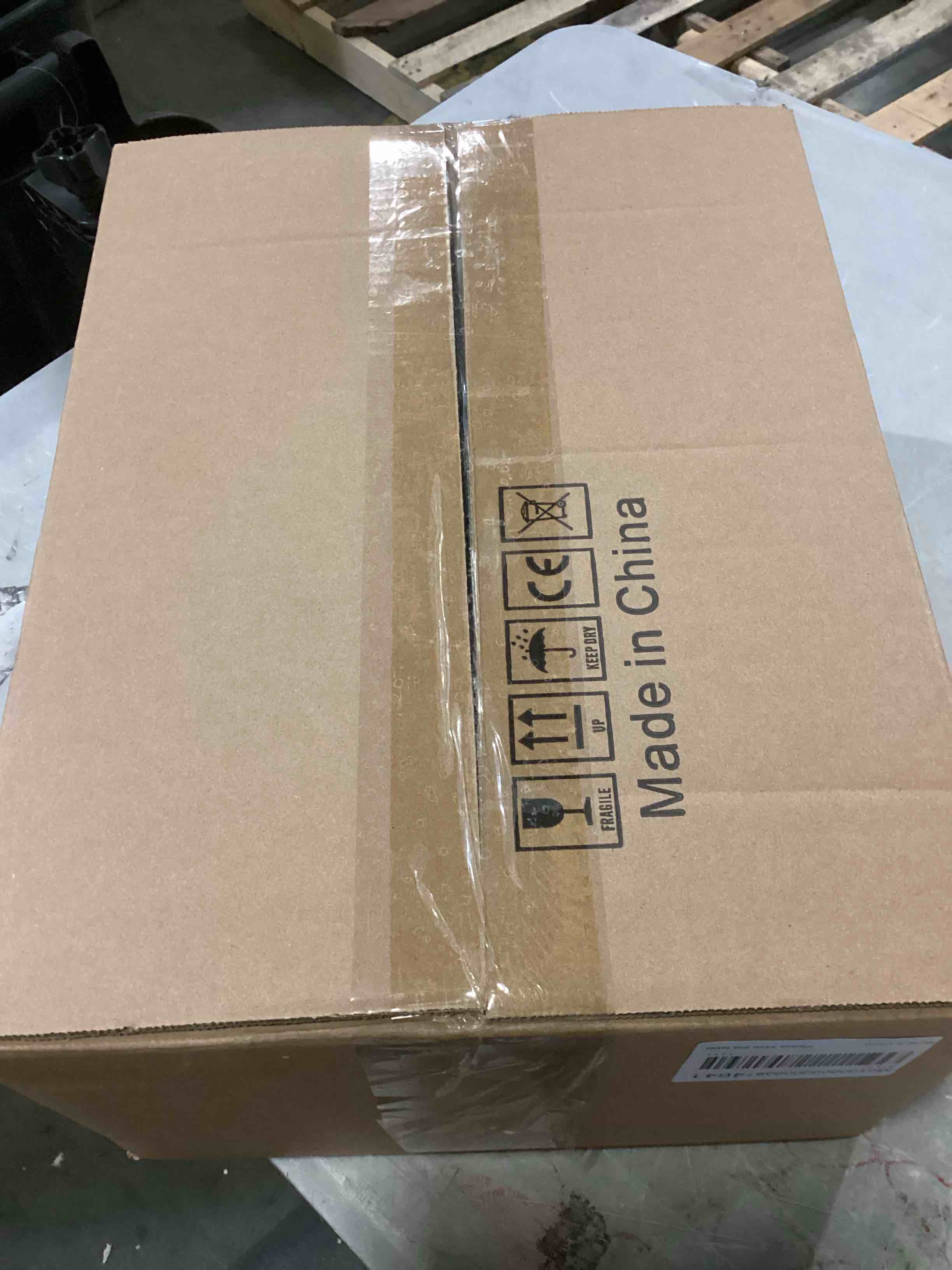 https://s3.amazonaws.com/lotting-images-prod/bidfta/BRN1547632_1741178759774.jpeg