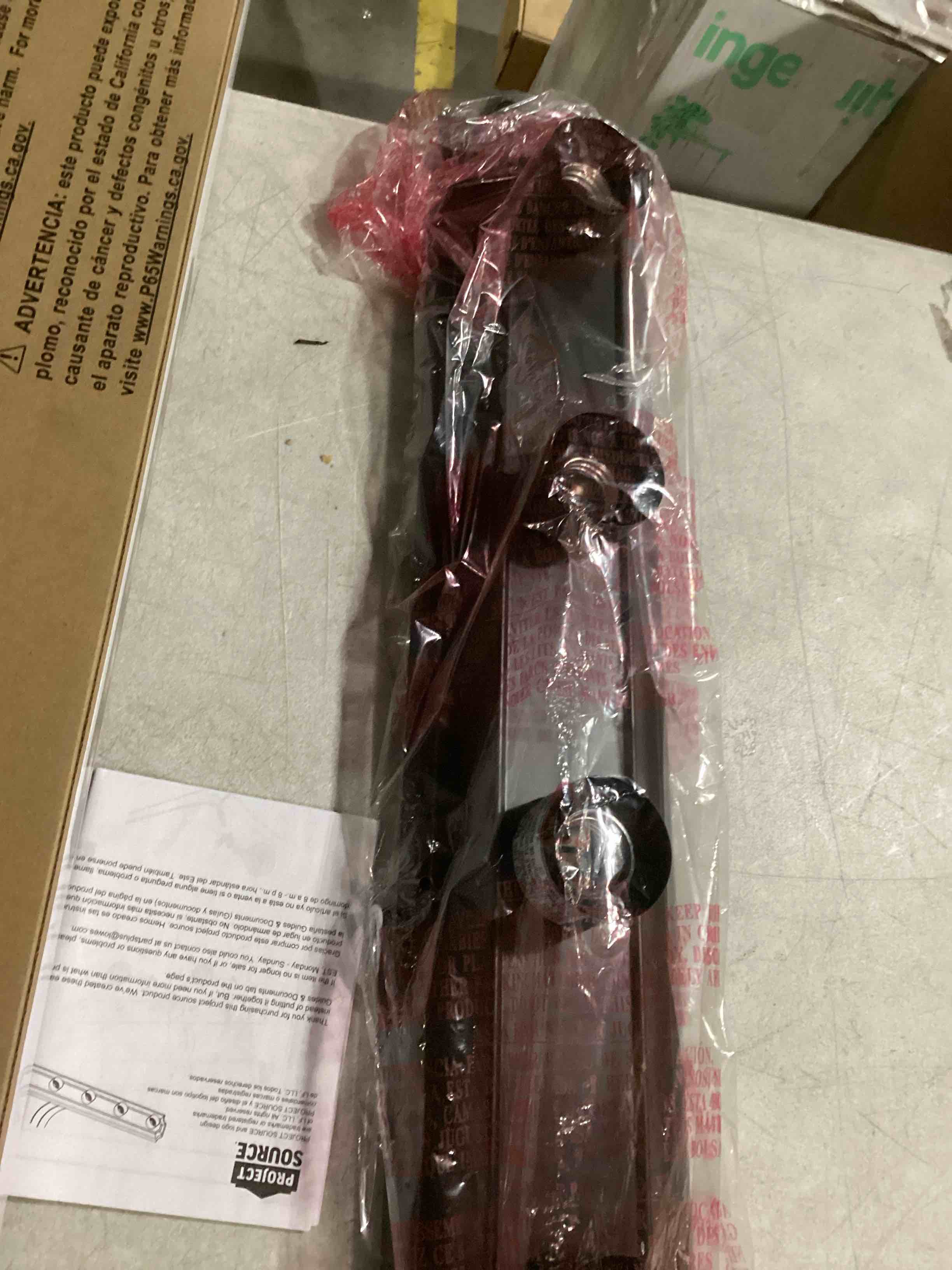 https://s3.amazonaws.com/lotting-images-prod/bidfta/BRN1550120_1740060068632.jpeg