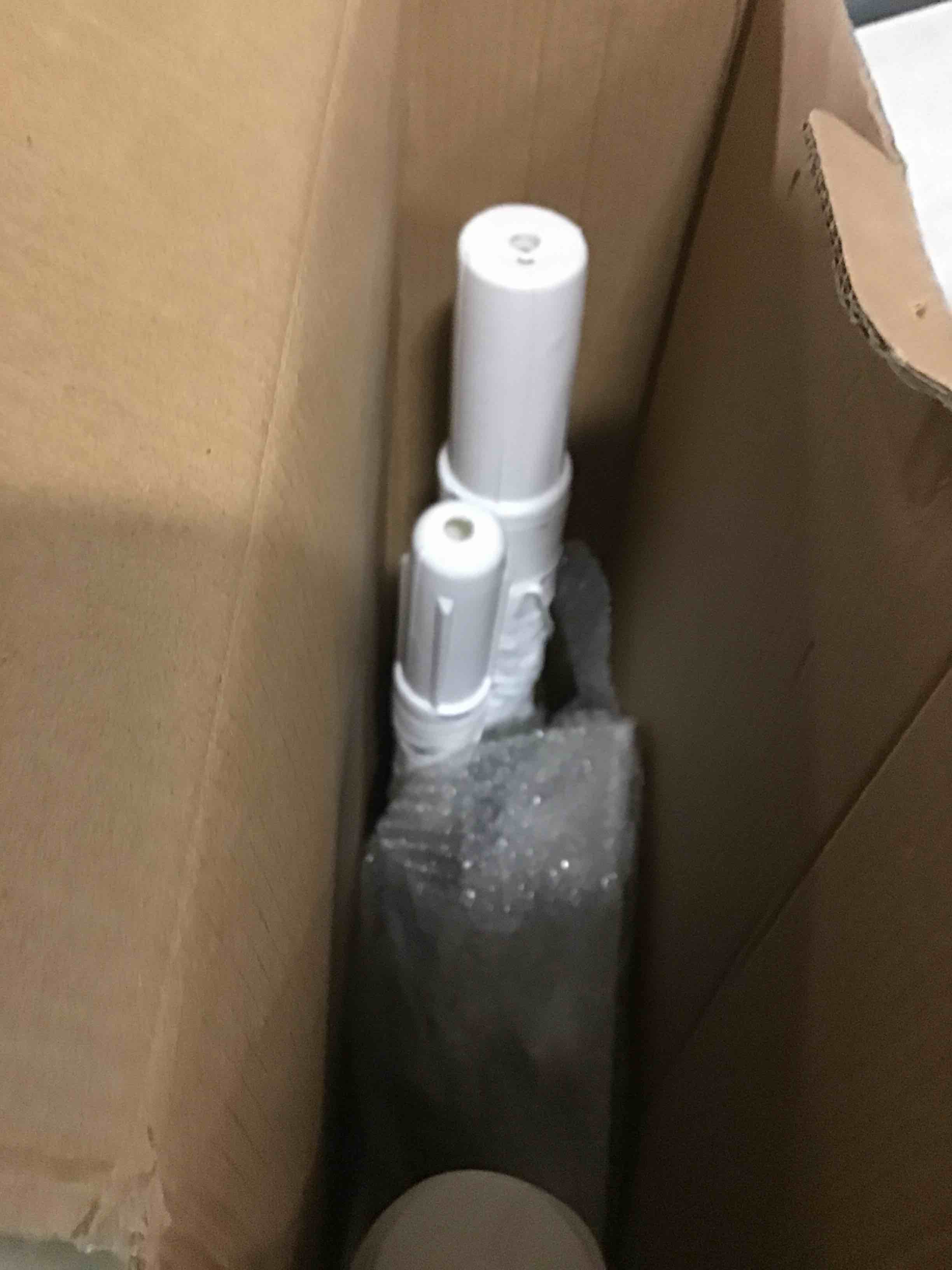 https://s3.amazonaws.com/lotting-images-prod/bidfta/BRN1577908_1737379035018.jpeg