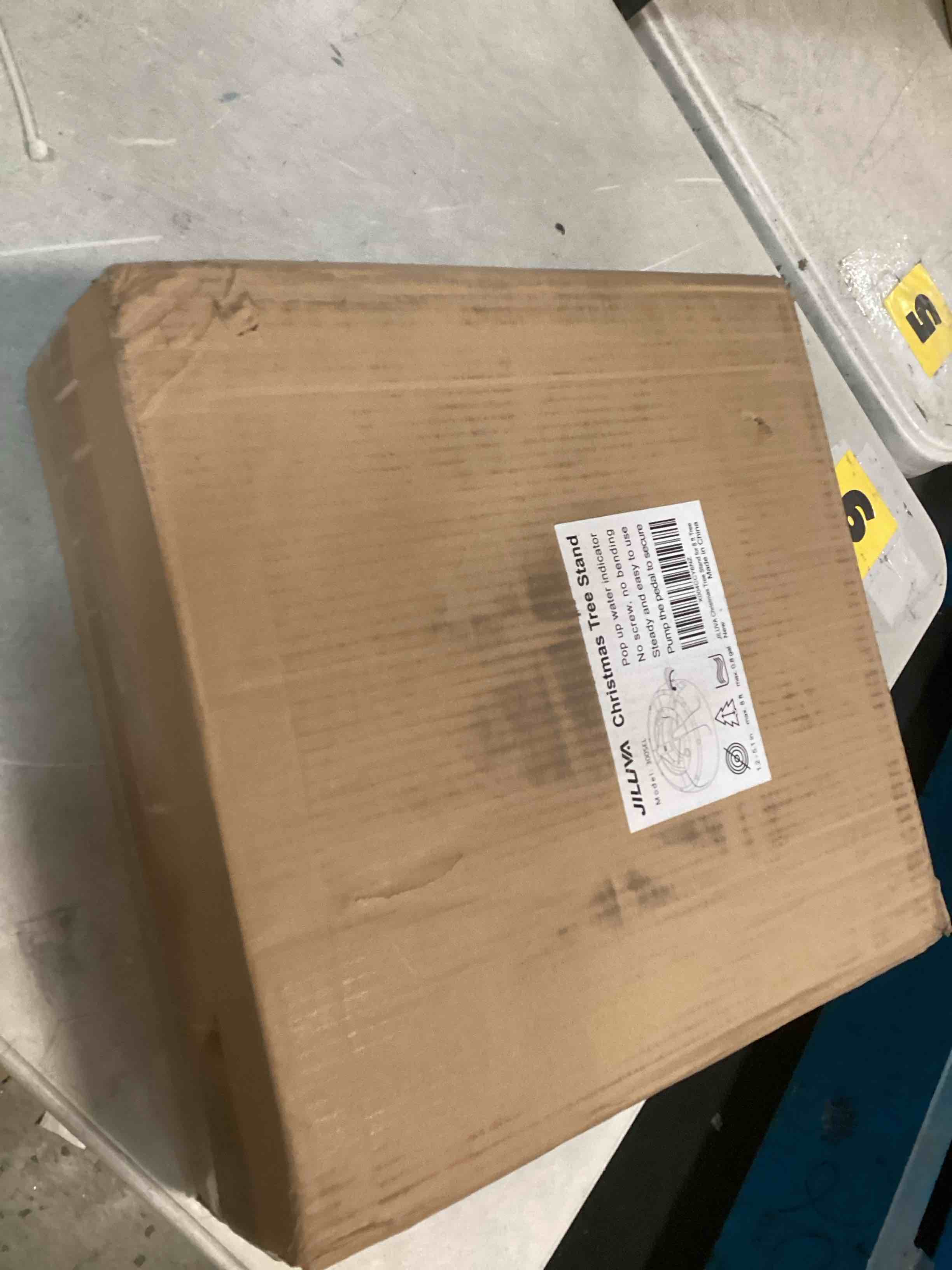 https://s3.amazonaws.com/lotting-images-prod/bidfta/BRN1581282_1734193255640.jpeg