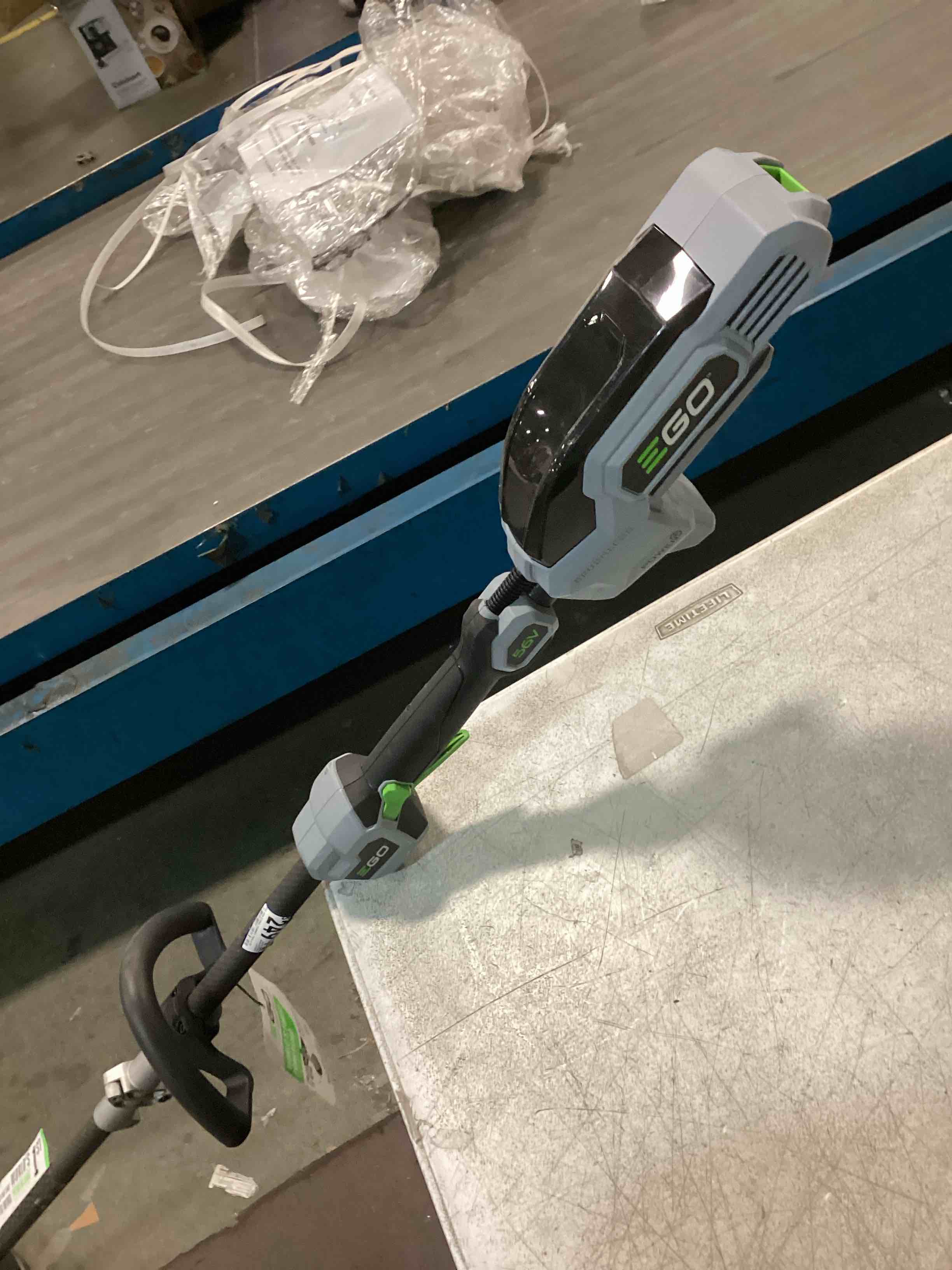 https://s3.amazonaws.com/lotting-images-prod/bidfta/BRN1584433_1743512088015.jpeg