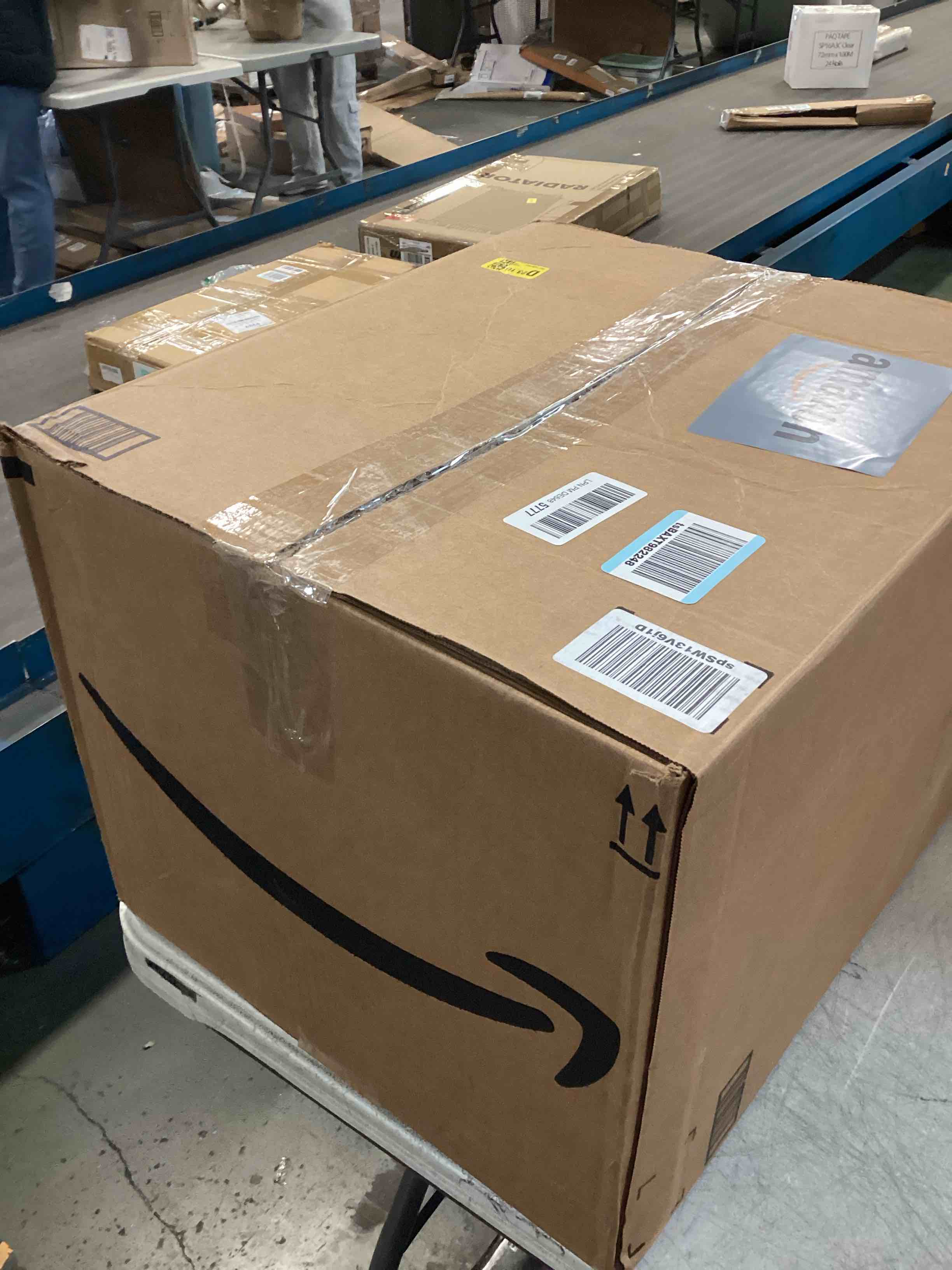 https://s3.amazonaws.com/lotting-images-prod/bidfta/BRN1585160_1733168926926.jpeg