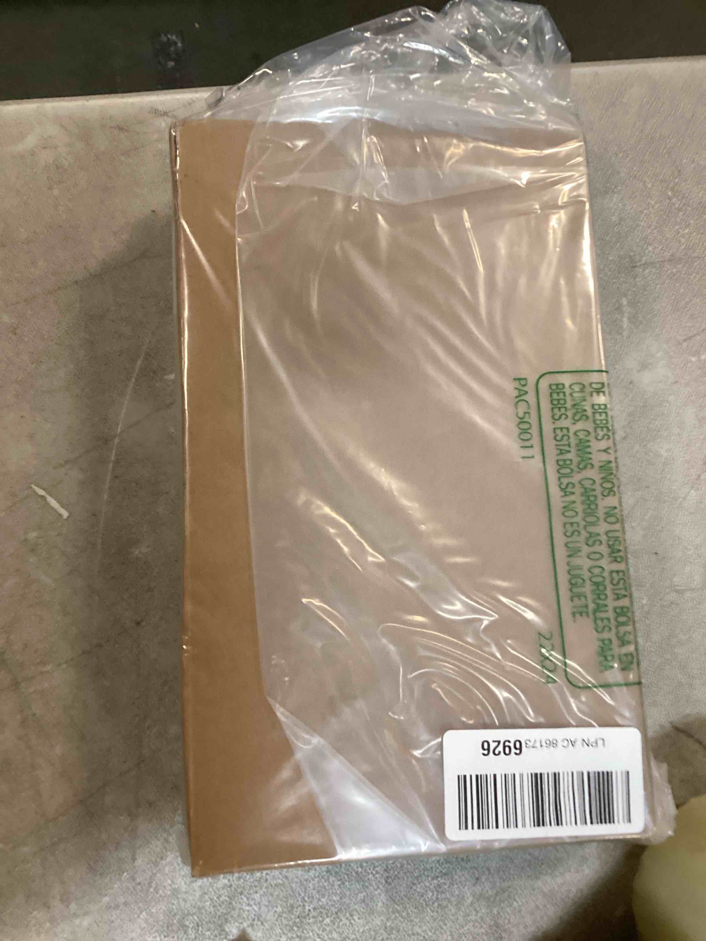 https://s3.amazonaws.com/lotting-images-prod/bidfta/BRN1585754_1733494317097.jpeg