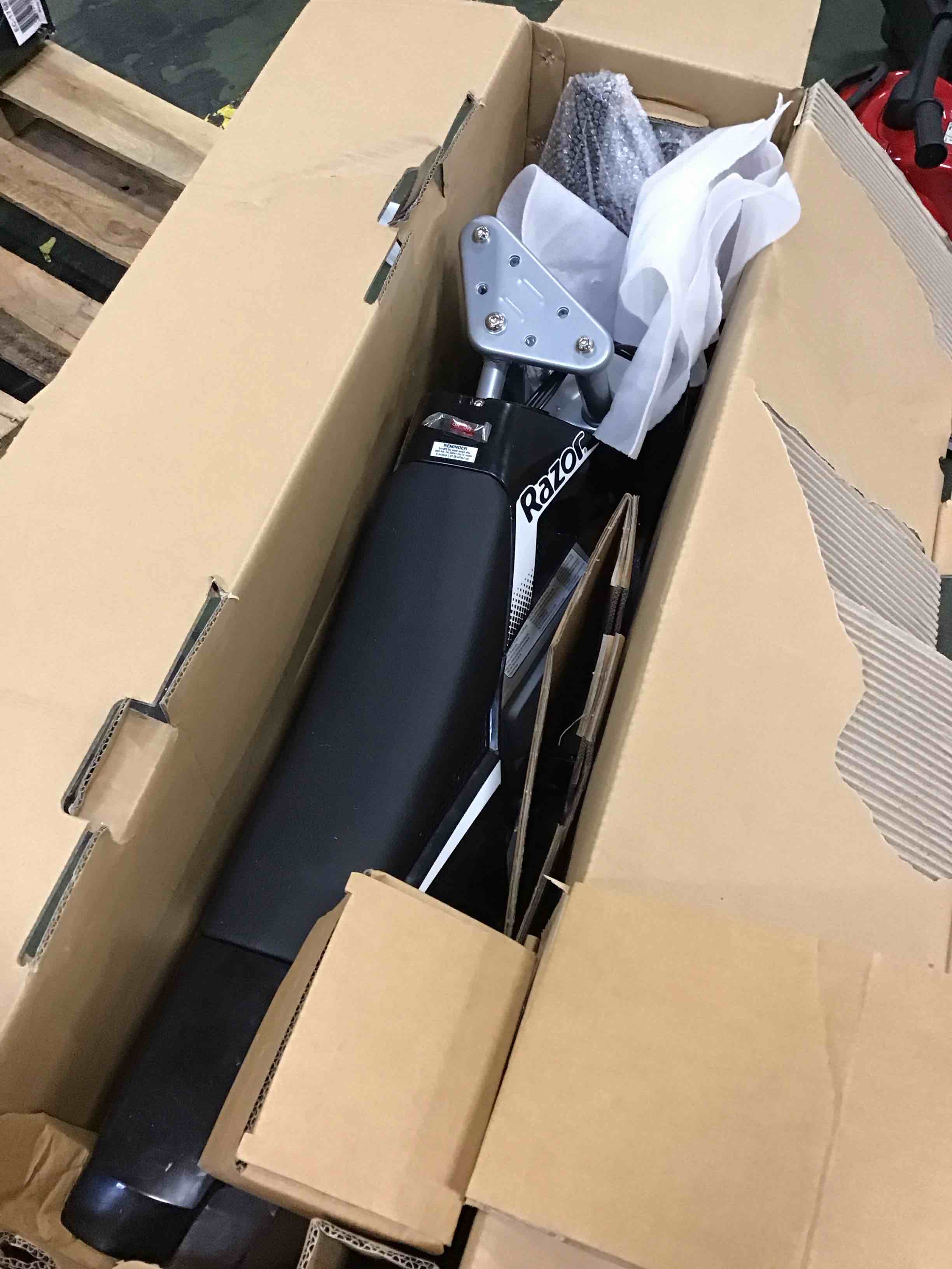 https://s3.amazonaws.com/lotting-images-prod/bidfta/BRN1586526_1747398129923.jpeg