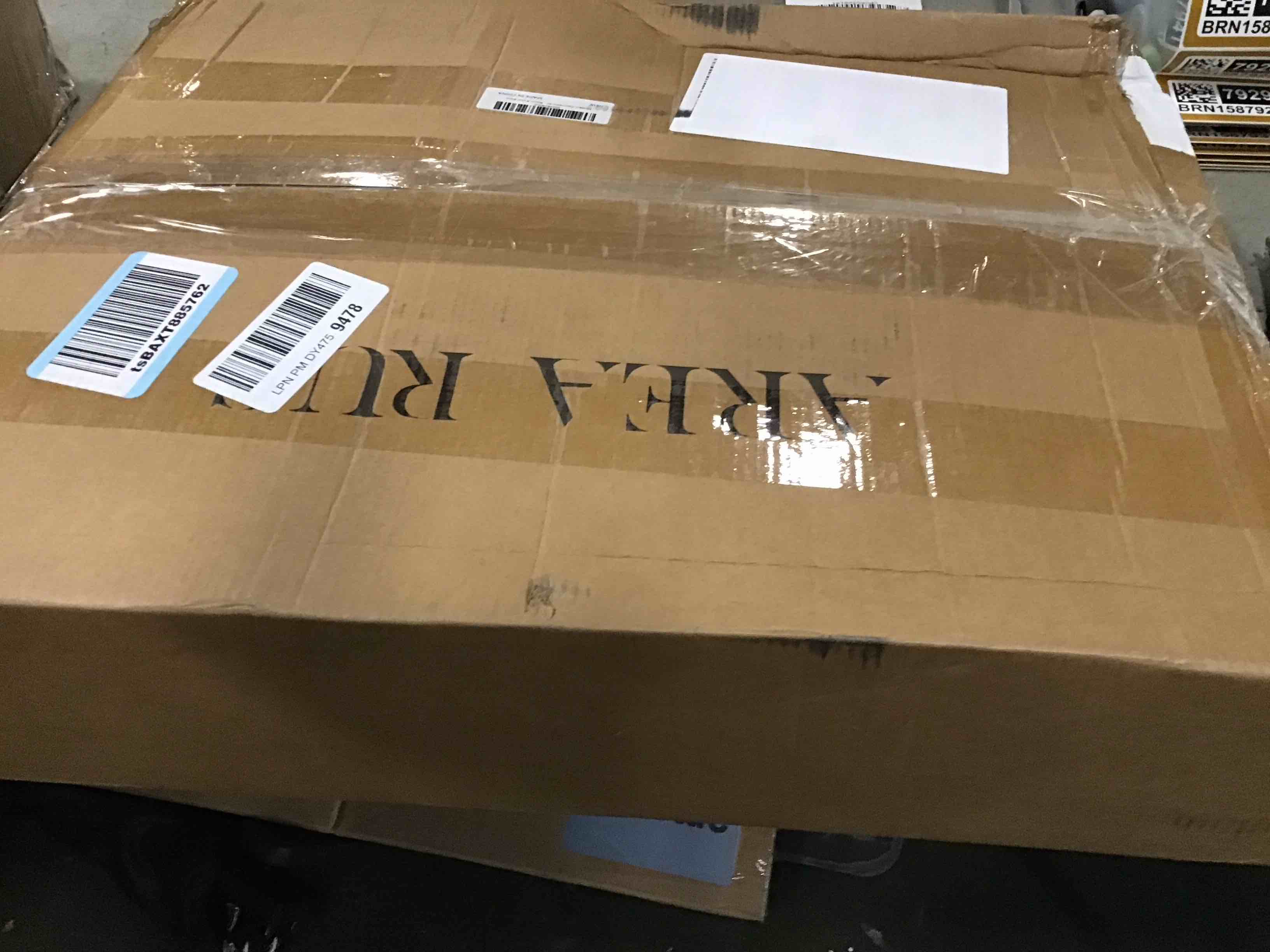https://s3.amazonaws.com/lotting-images-prod/bidfta/BRN1587923_1748961289329.jpeg