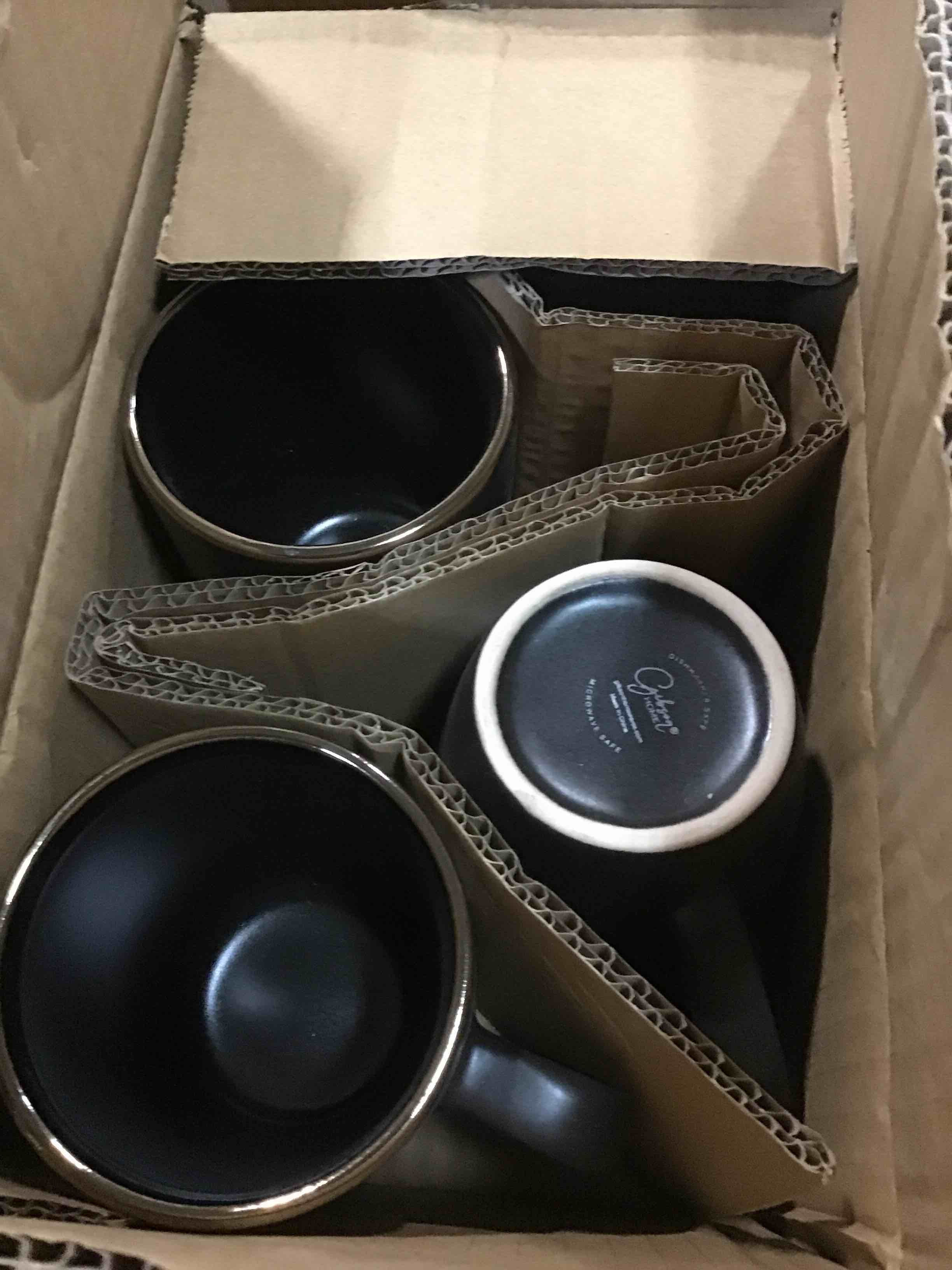https://s3.amazonaws.com/lotting-images-prod/bidfta/BRN1588342_1733283391972.jpeg
