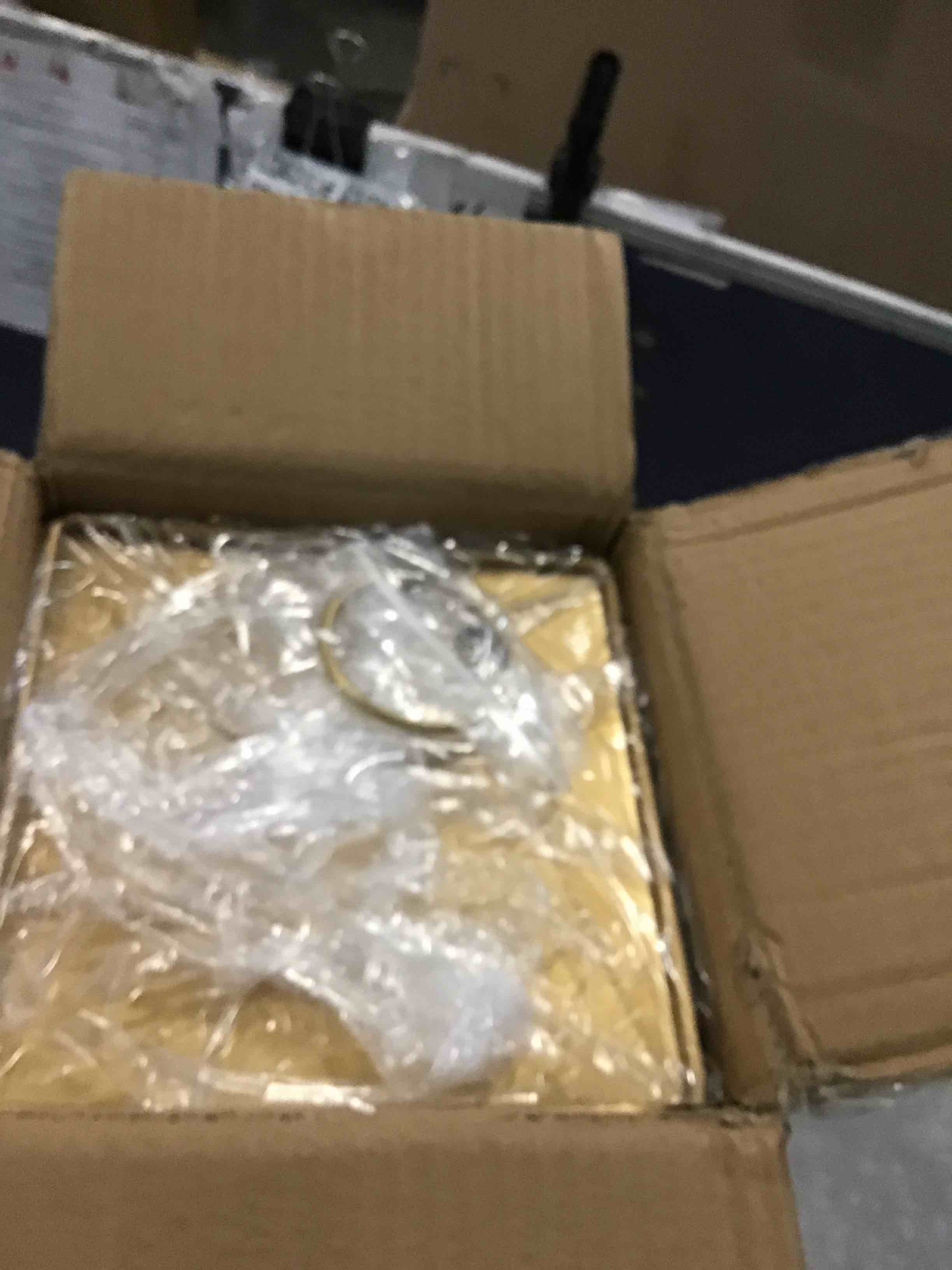 https://s3.amazonaws.com/lotting-images-prod/bidfta/BRN1589182_1733510715816.jpeg