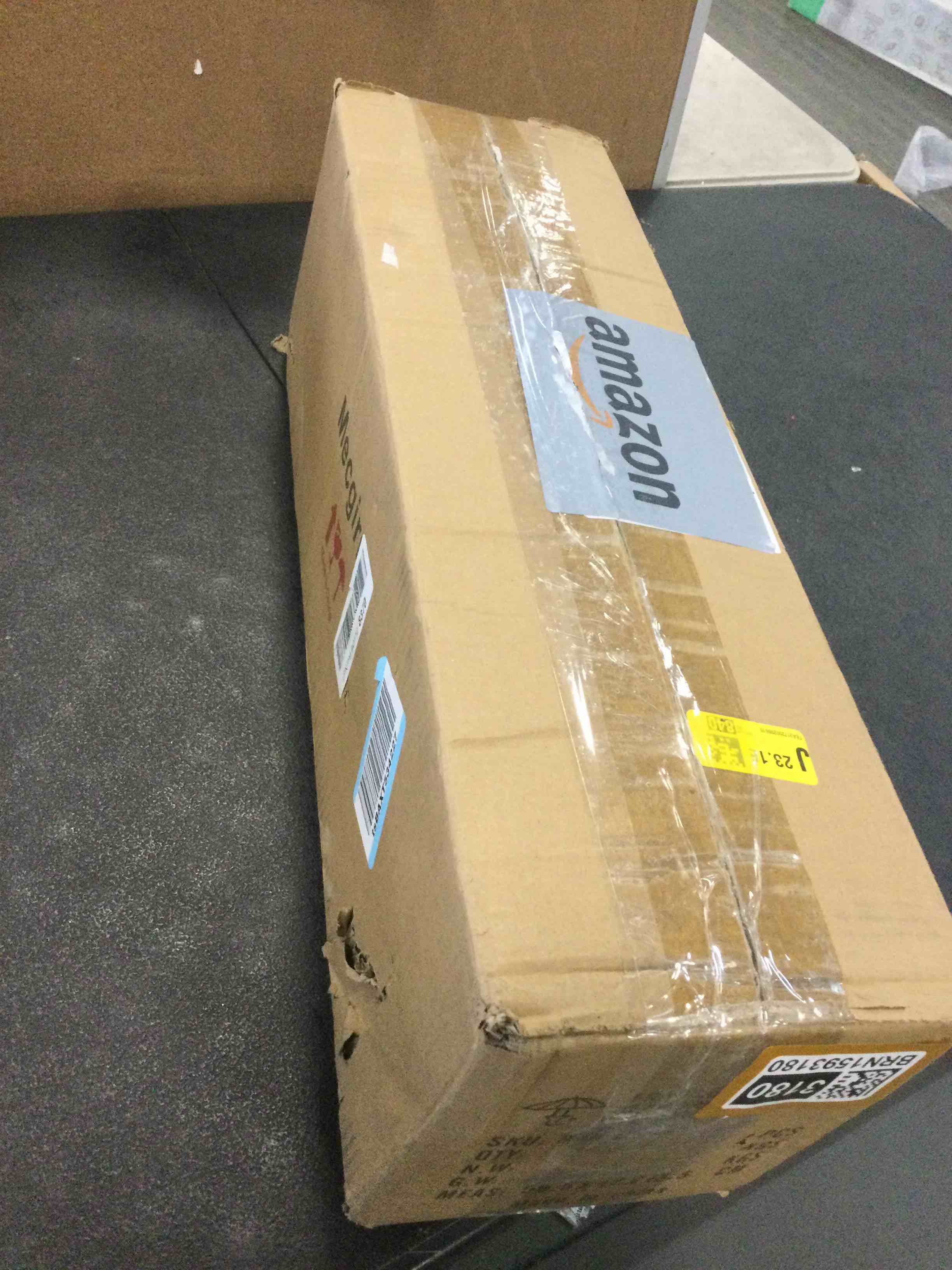 https://s3.amazonaws.com/lotting-images-prod/bidfta/BRN1593180_1734972578397.jpeg