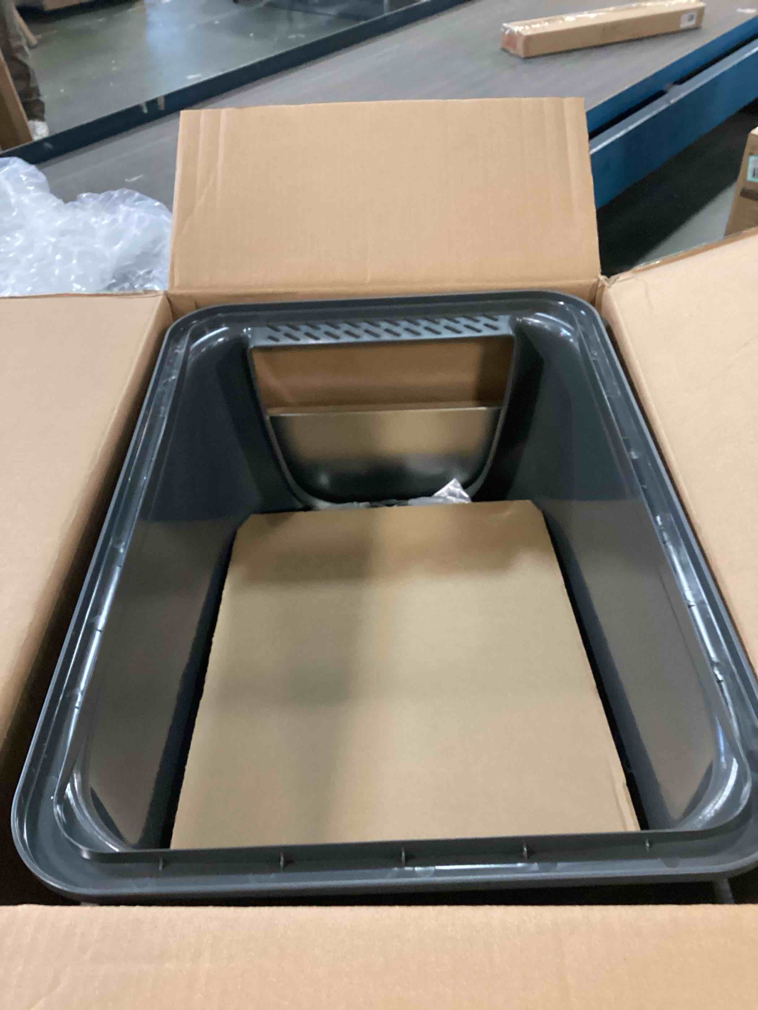 https://s3.amazonaws.com/lotting-images-prod/bidfta/BRN1594303_1736775408858.jpeg