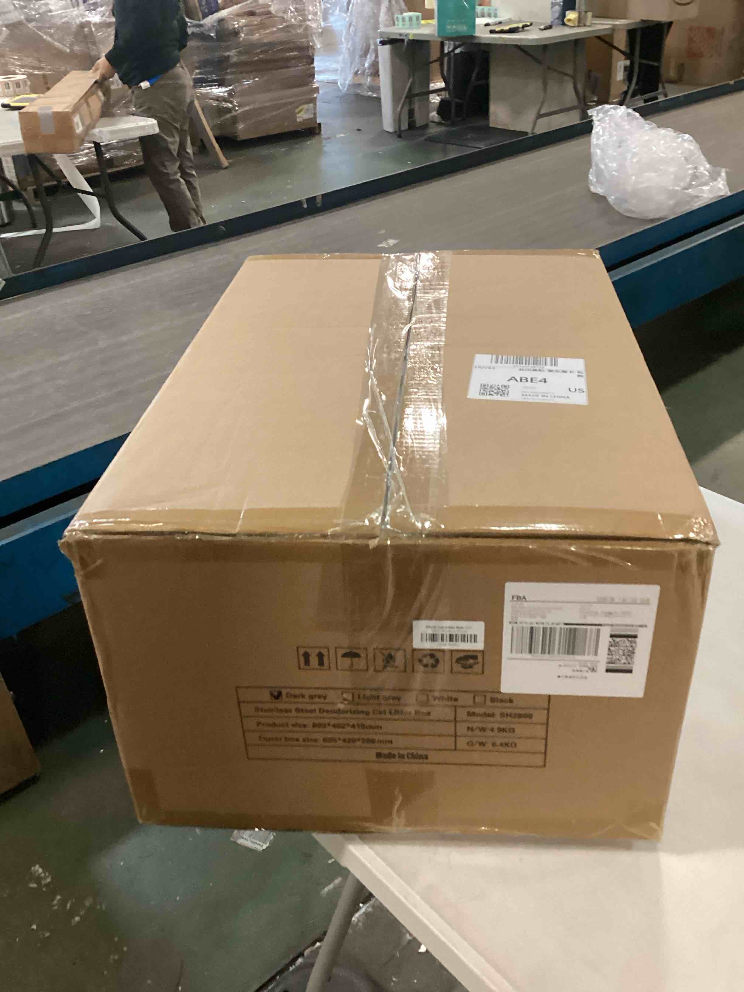 https://s3.amazonaws.com/lotting-images-prod/bidfta/BRN1594303_1736775421350.jpeg