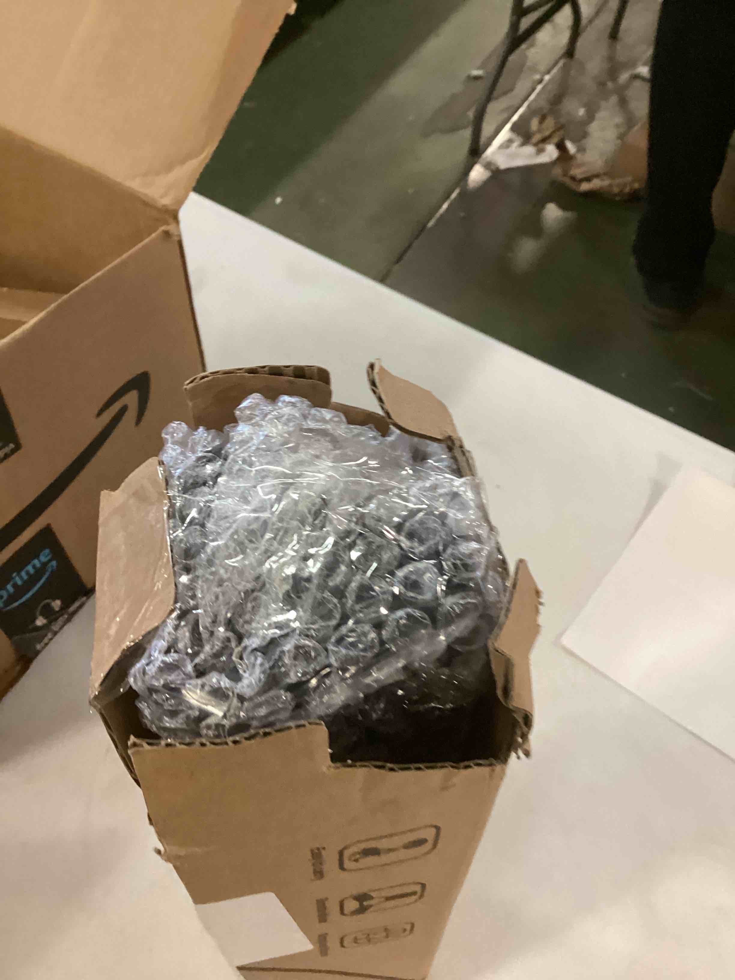 https://s3.amazonaws.com/lotting-images-prod/bidfta/BRN1594479_1736797741530.jpeg