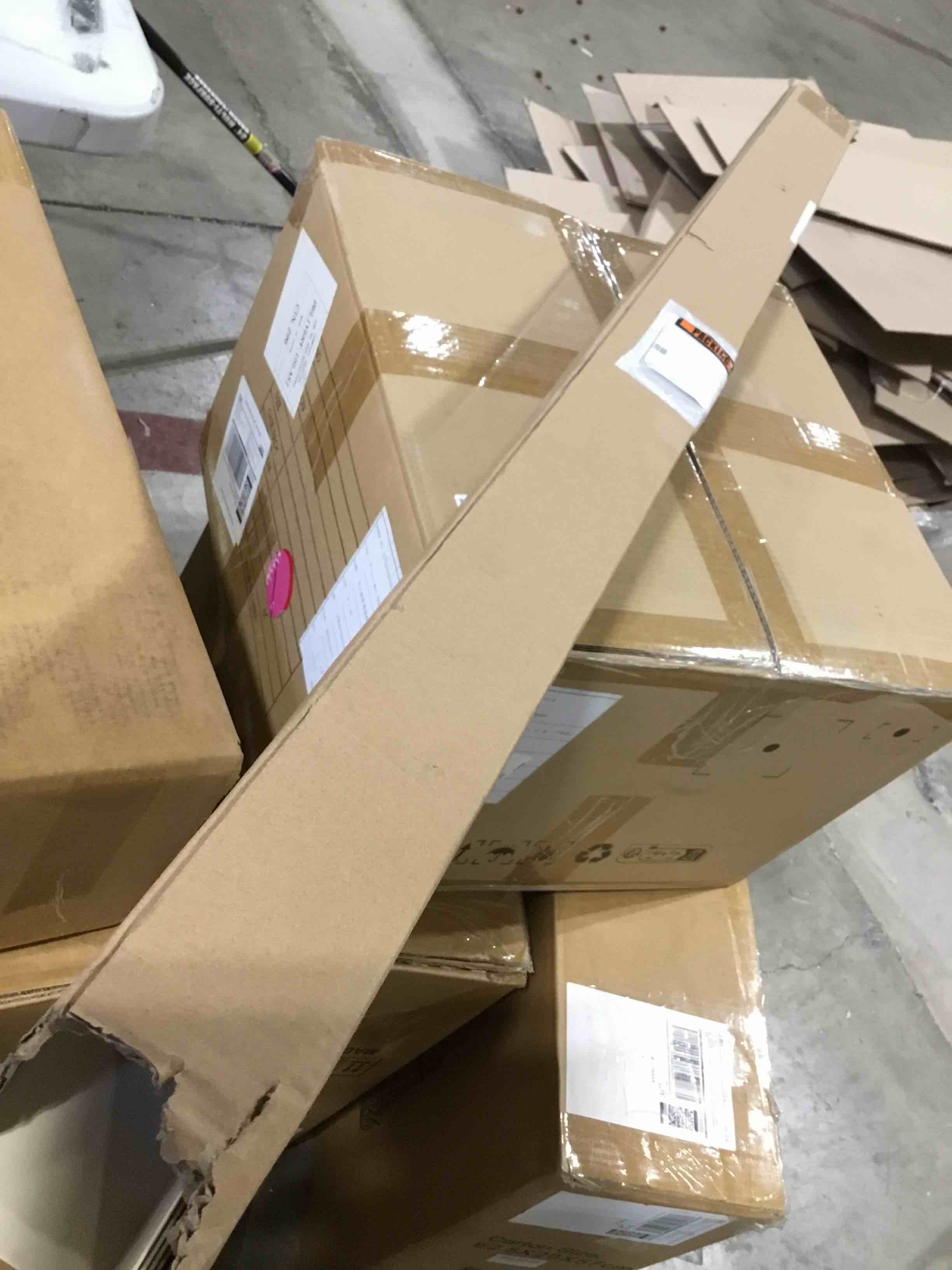 https://s3.amazonaws.com/lotting-images-prod/bidfta/BRN1601106_1750267769828.jpeg