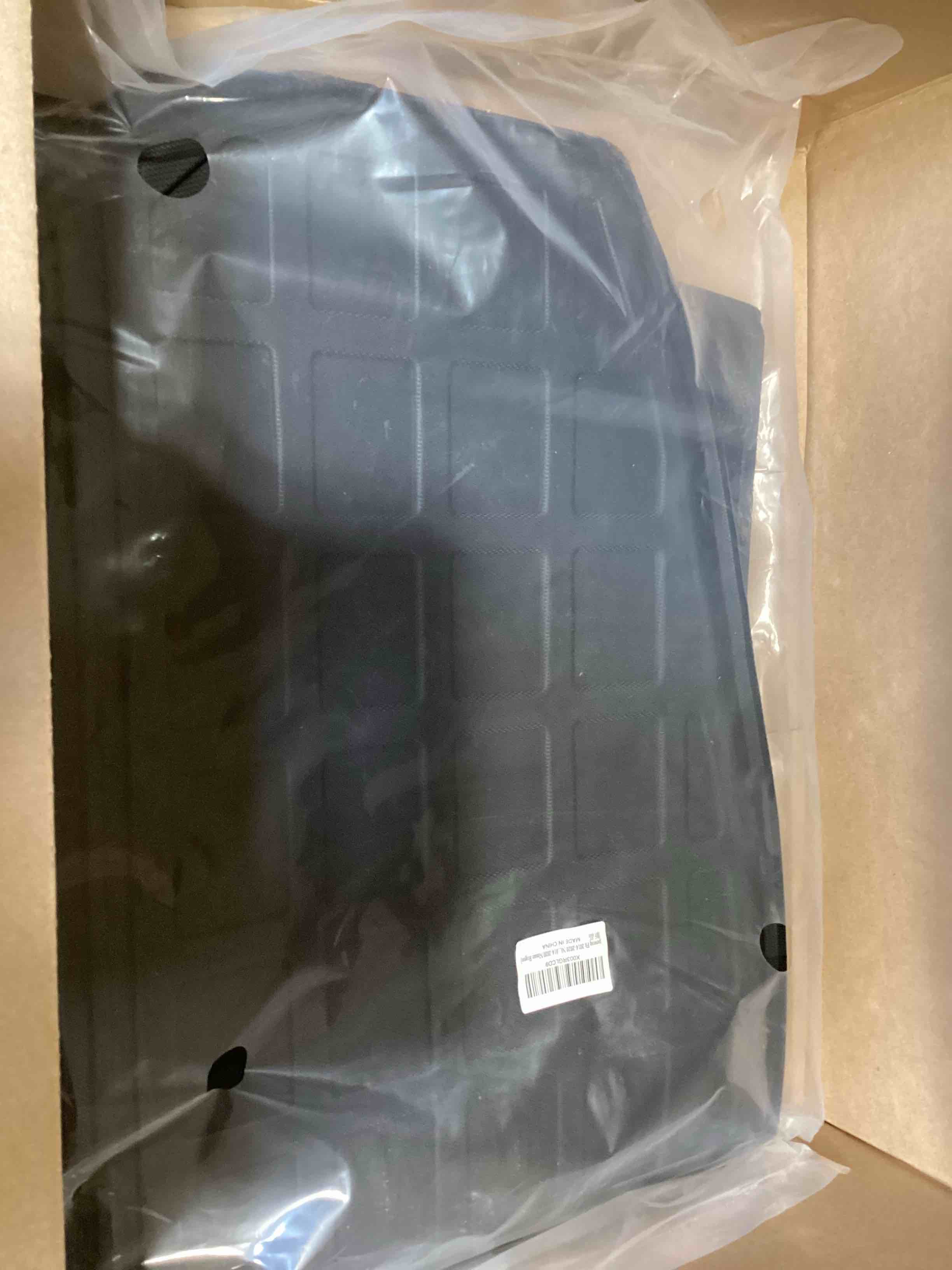 https://s3.amazonaws.com/lotting-images-prod/bidfta/BRN1601330_1750689312206.jpeg