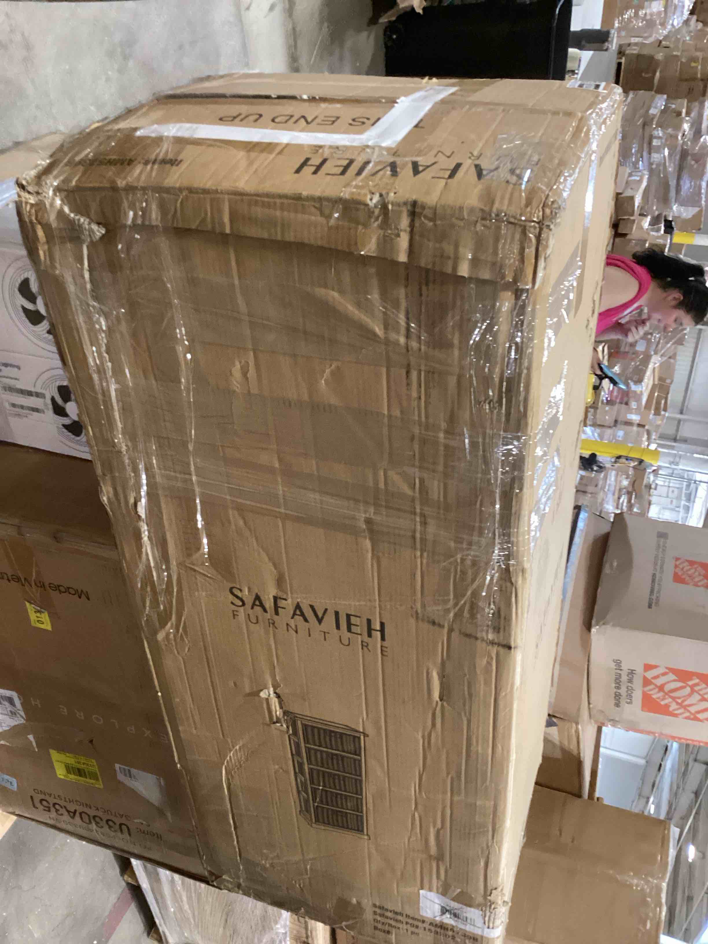 https://s3.amazonaws.com/lotting-images-prod/bidfta/BRN1601823_1751478642801.jpeg