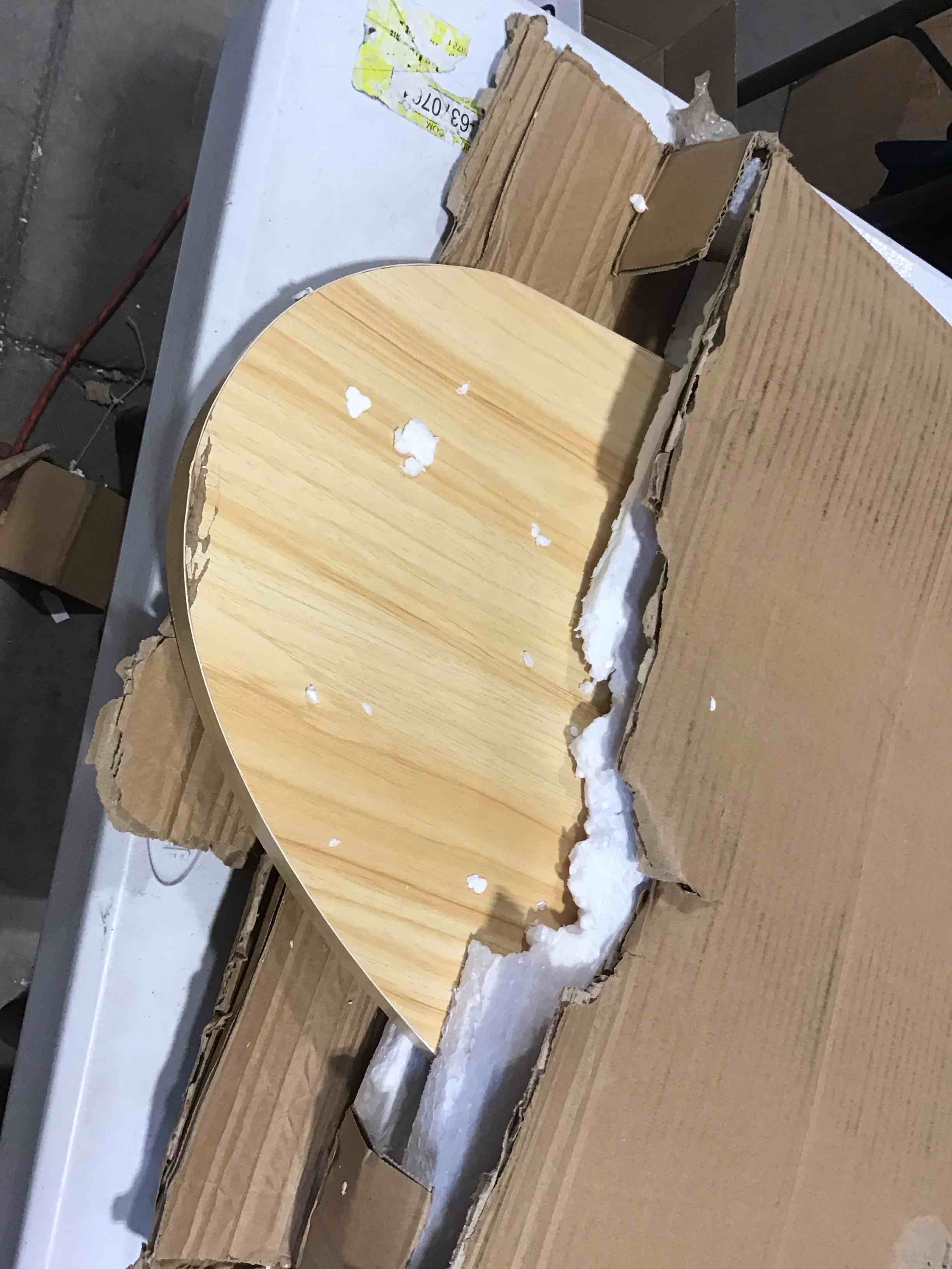 https://s3.amazonaws.com/lotting-images-prod/bidfta/BRN1602018_1751906592778.jpeg