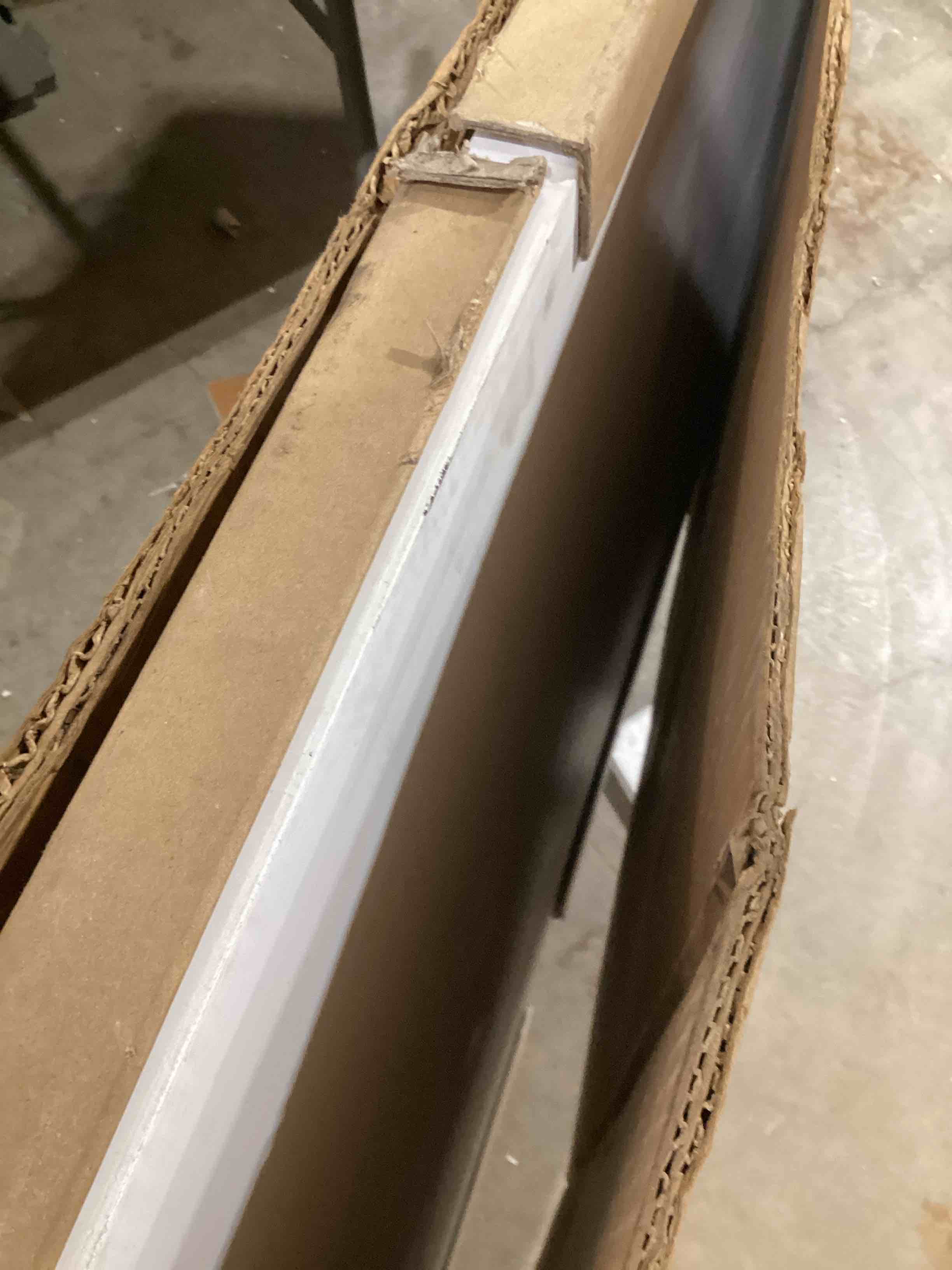 https://s3.amazonaws.com/lotting-images-prod/bidfta/BRN1604398_1742819465276.jpeg
