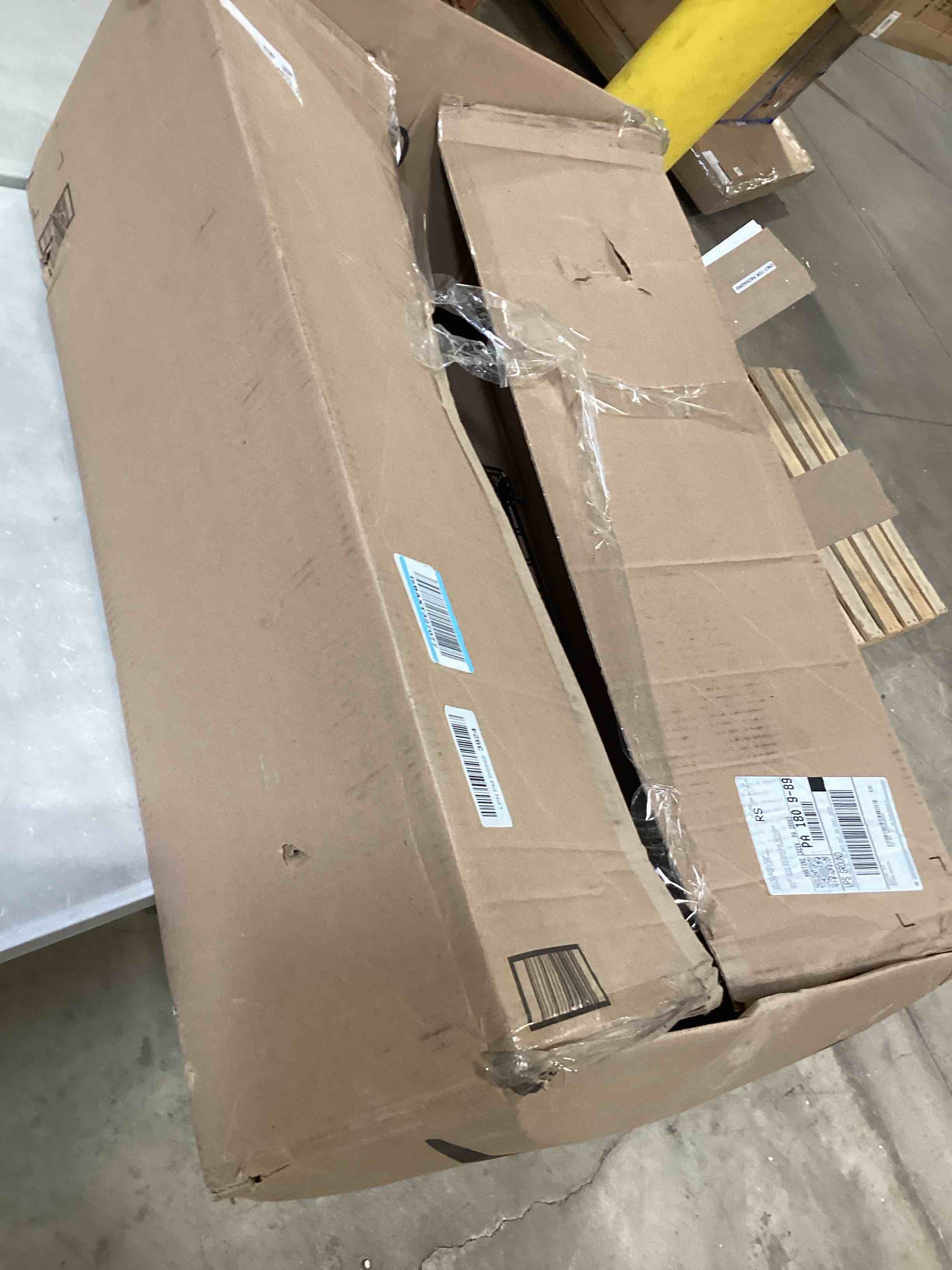 https://s3.amazonaws.com/lotting-images-prod/bidfta/BRN1605618_1744137918505.jpeg