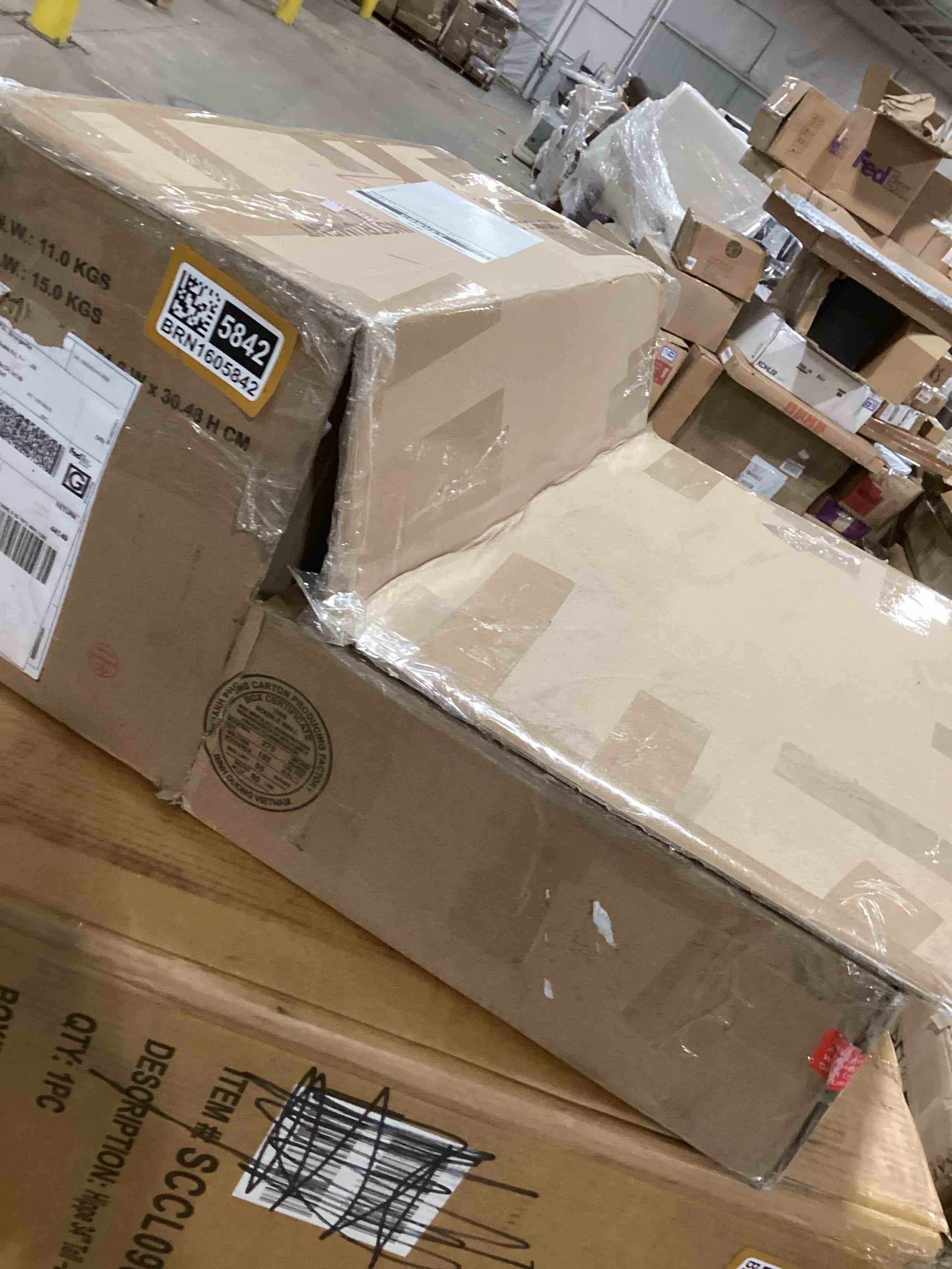 https://s3.amazonaws.com/lotting-images-prod/bidfta/BRN1605842_1744298272699.jpeg