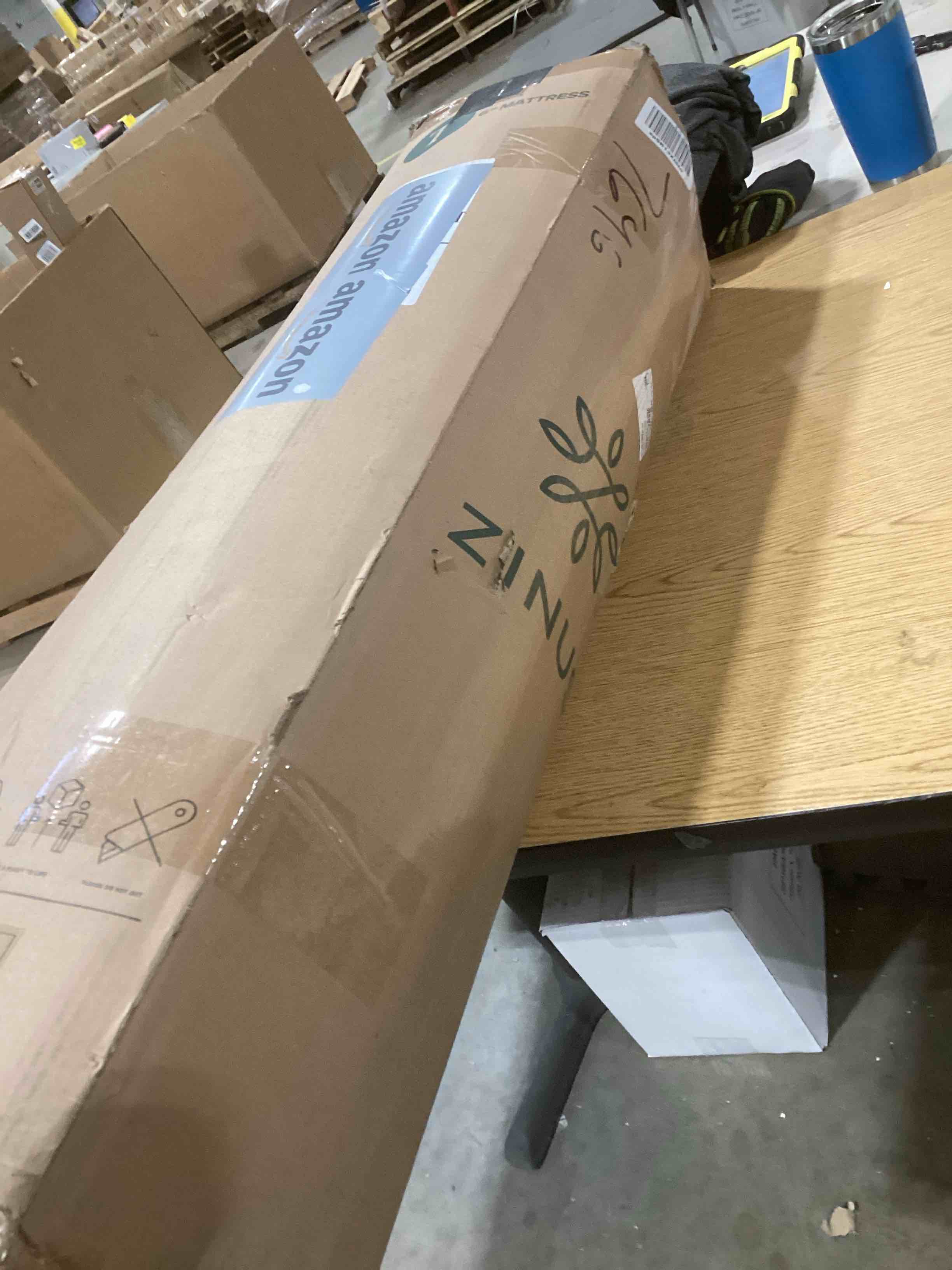 https://s3.amazonaws.com/lotting-images-prod/bidfta/BRN1608415_1744372087361.jpeg