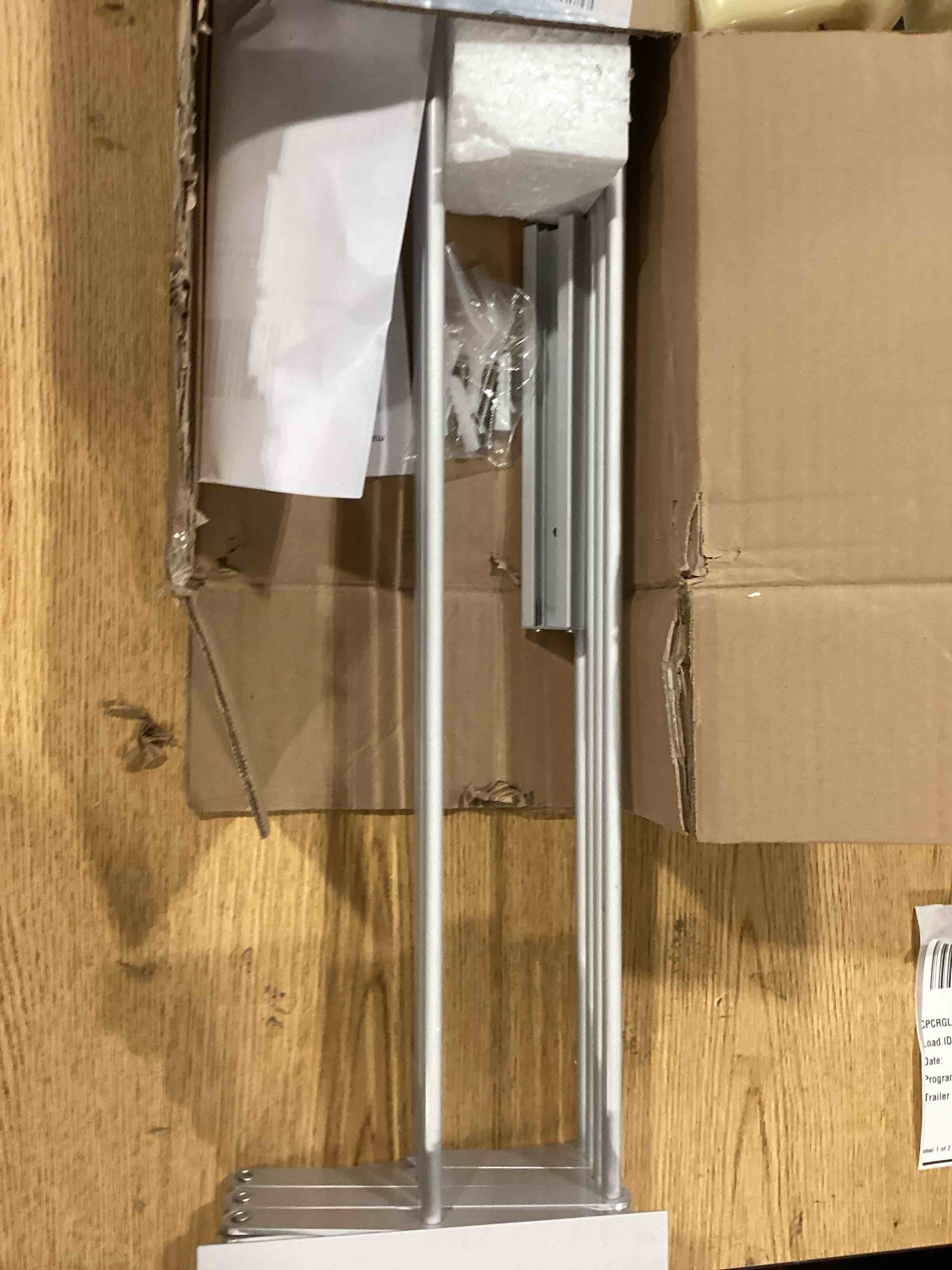 https://s3.amazonaws.com/lotting-images-prod/bidfta/BRN1608730_1744816336568.jpeg