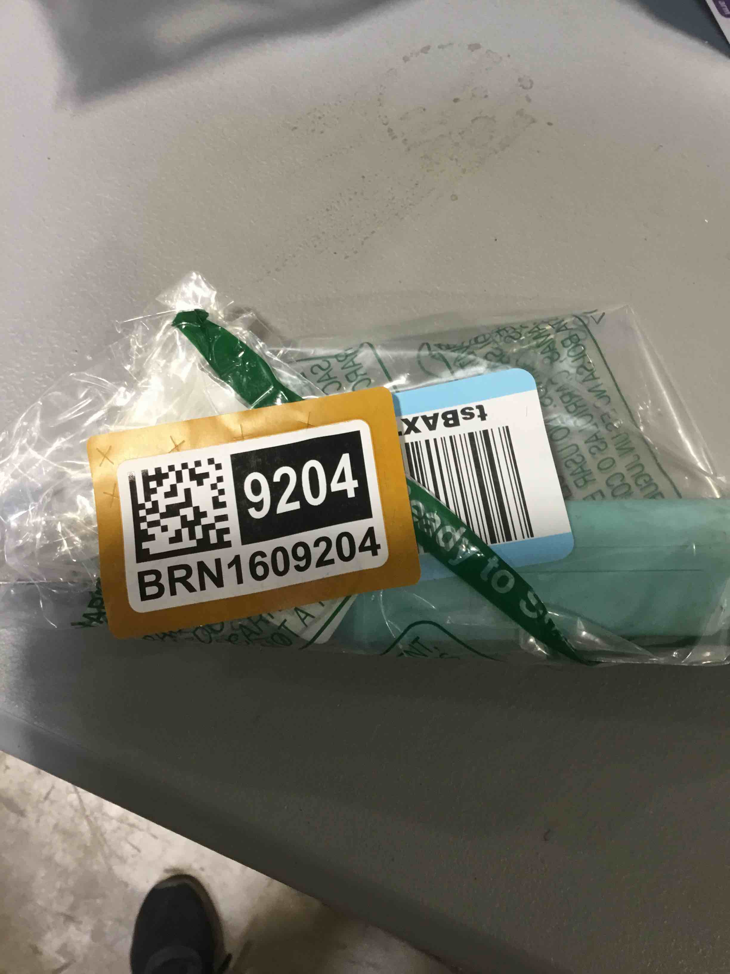 https://s3.amazonaws.com/lotting-images-prod/bidfta/BRN1609204_1739200024941.jpeg
