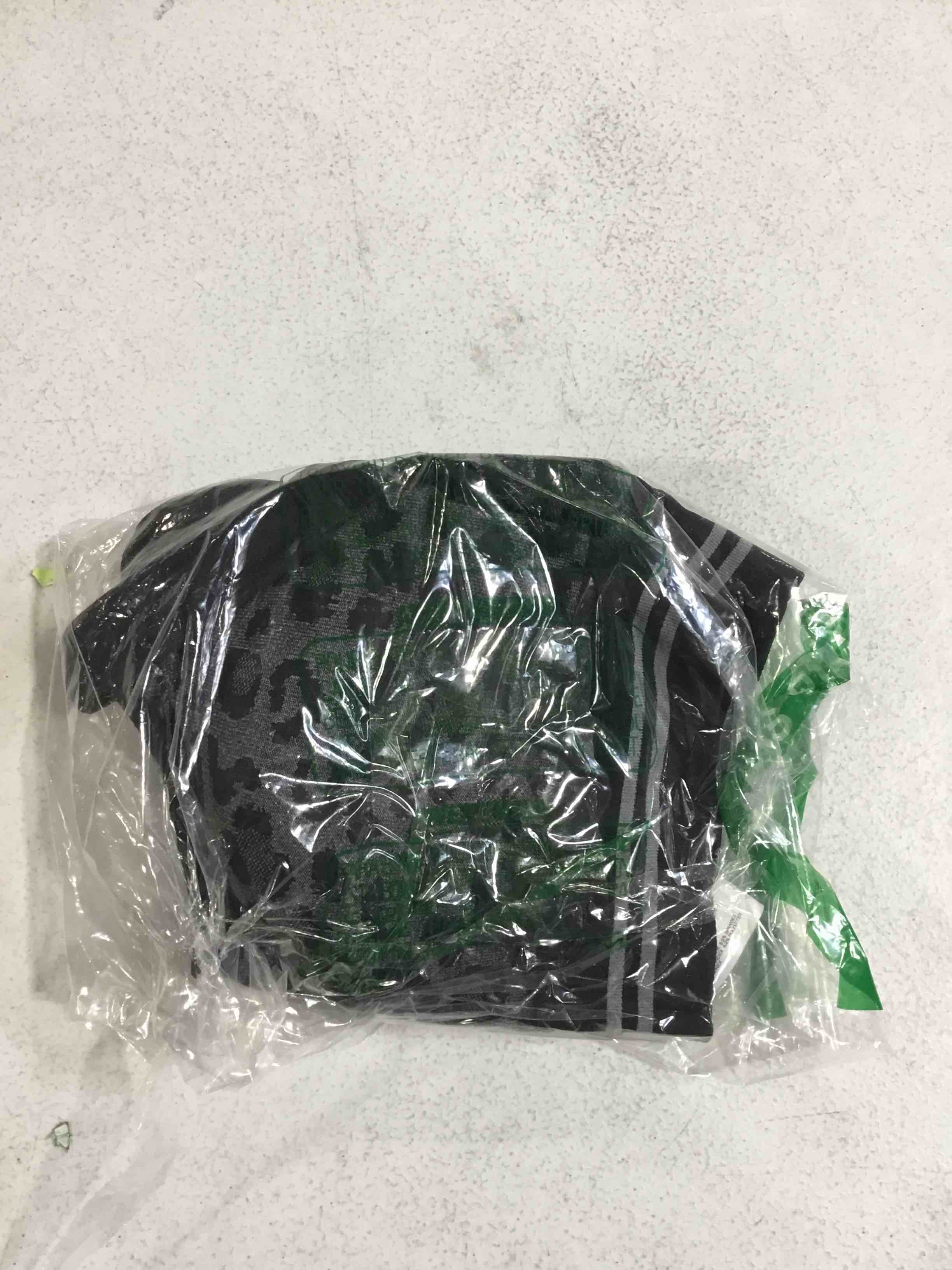 https://s3.amazonaws.com/lotting-images-prod/bidfta/BRN1609220_1739201068363.jpeg