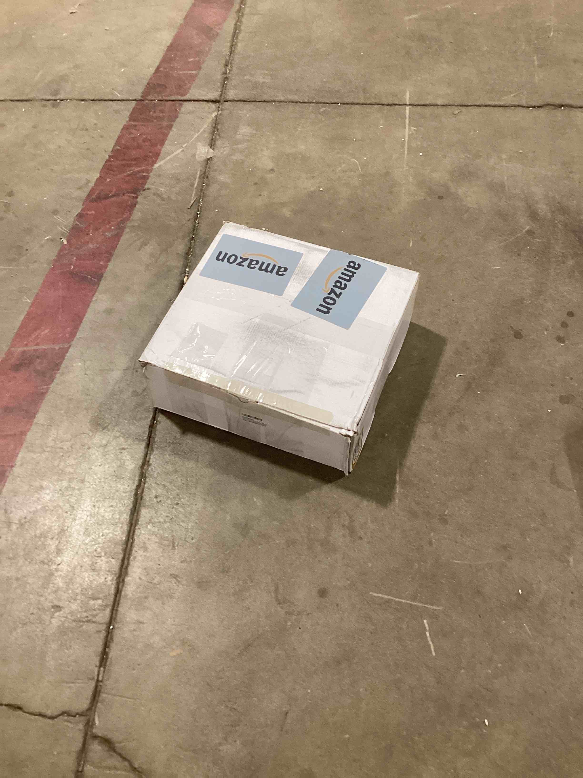 https://s3.amazonaws.com/lotting-images-prod/bidfta/BRN1609824_1740401759345.jpeg