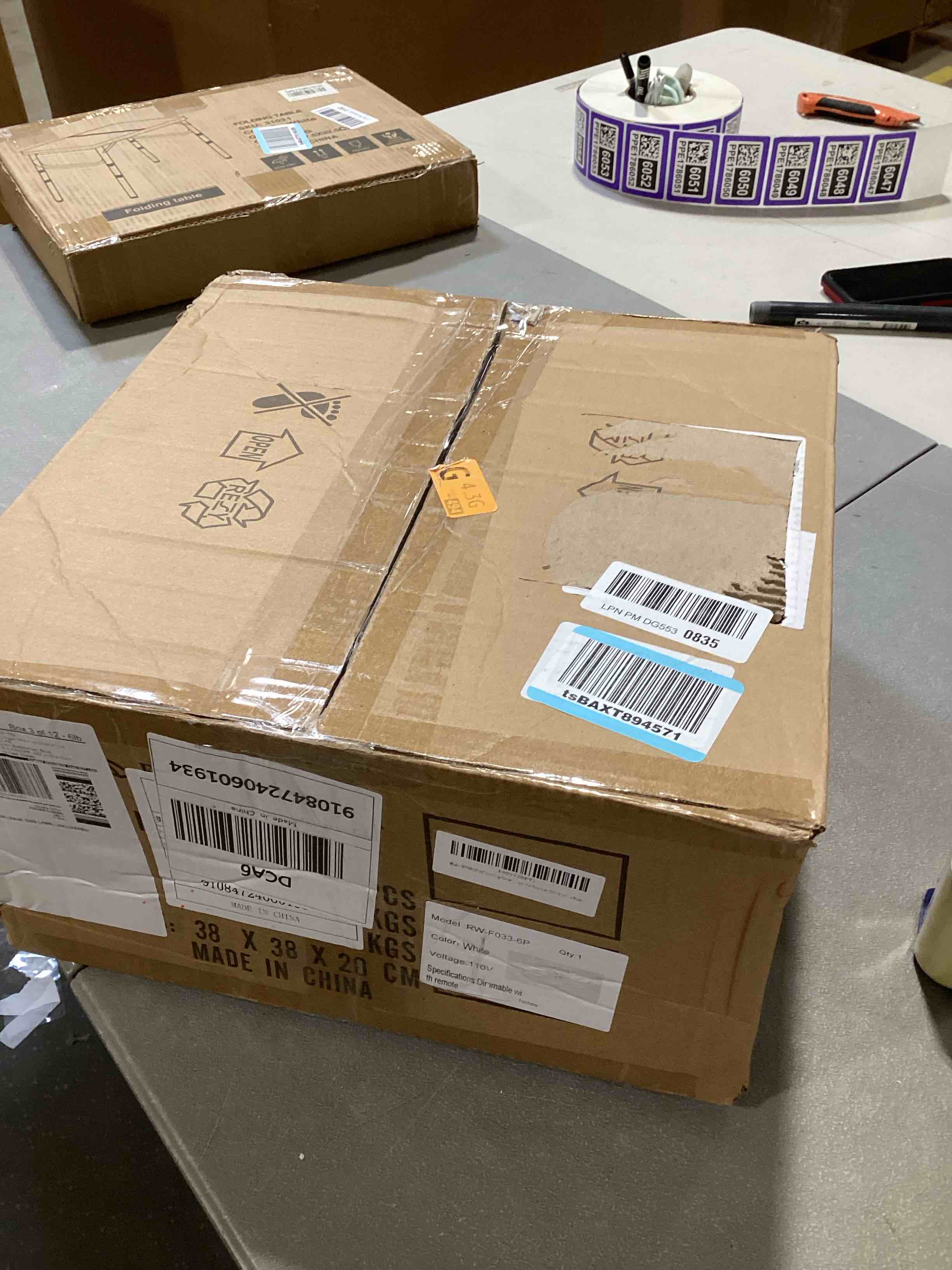 https://s3.amazonaws.com/lotting-images-prod/bidfta/BRN1615064_1734019391193.jpeg