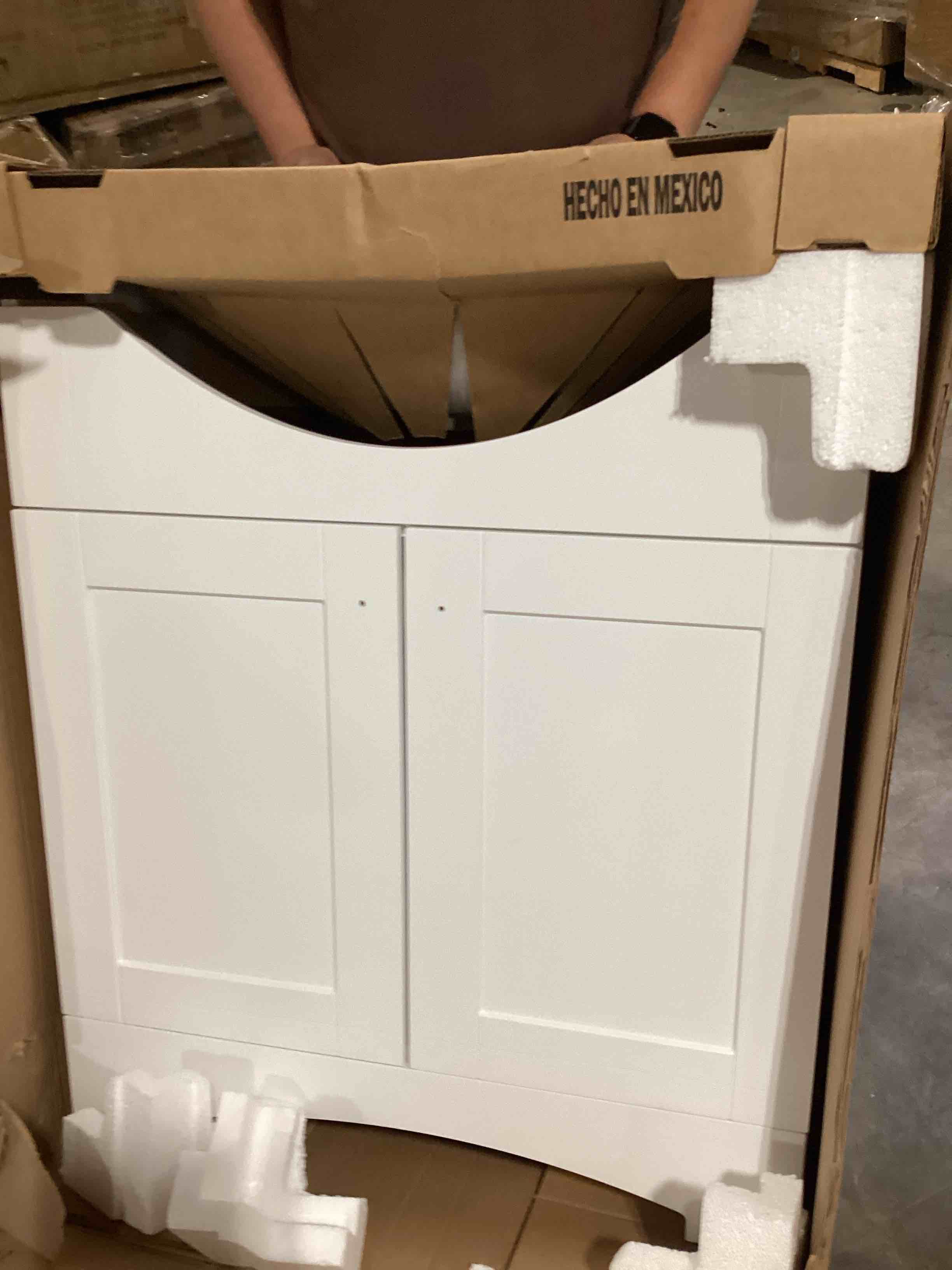 31 inch single bathroom vanity with cultured marble top 