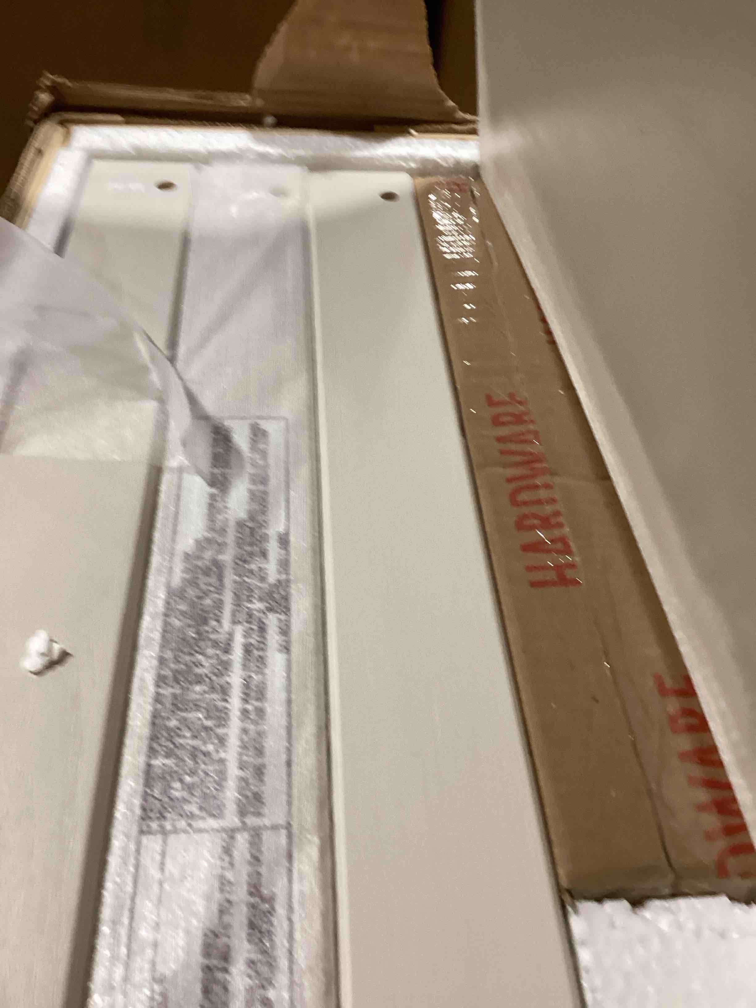 https://s3.amazonaws.com/lotting-images-prod/bidfta/BRN1616213_1735656791842.jpeg