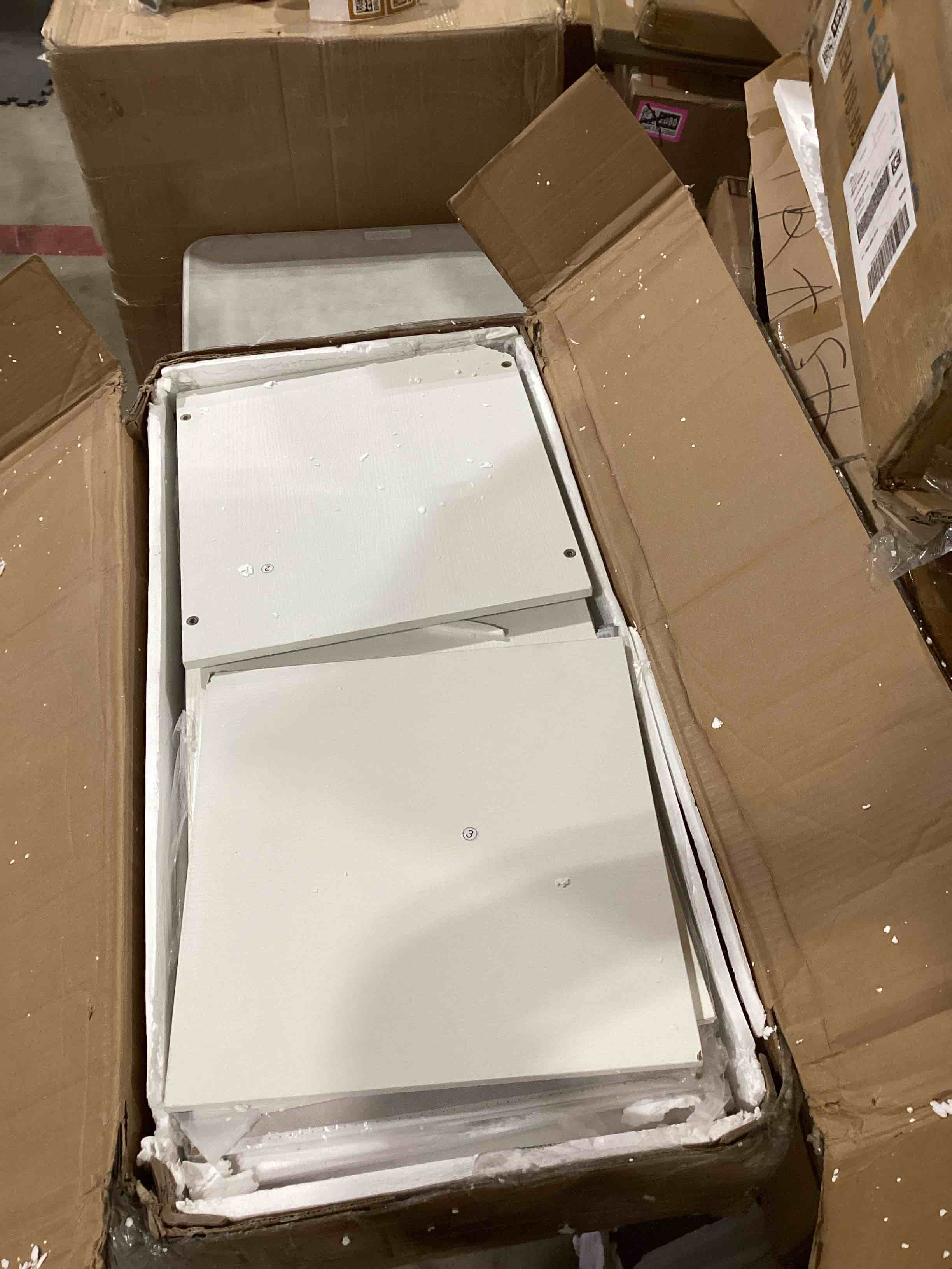 https://s3.amazonaws.com/lotting-images-prod/bidfta/BRN1616720_1736884448441.jpeg