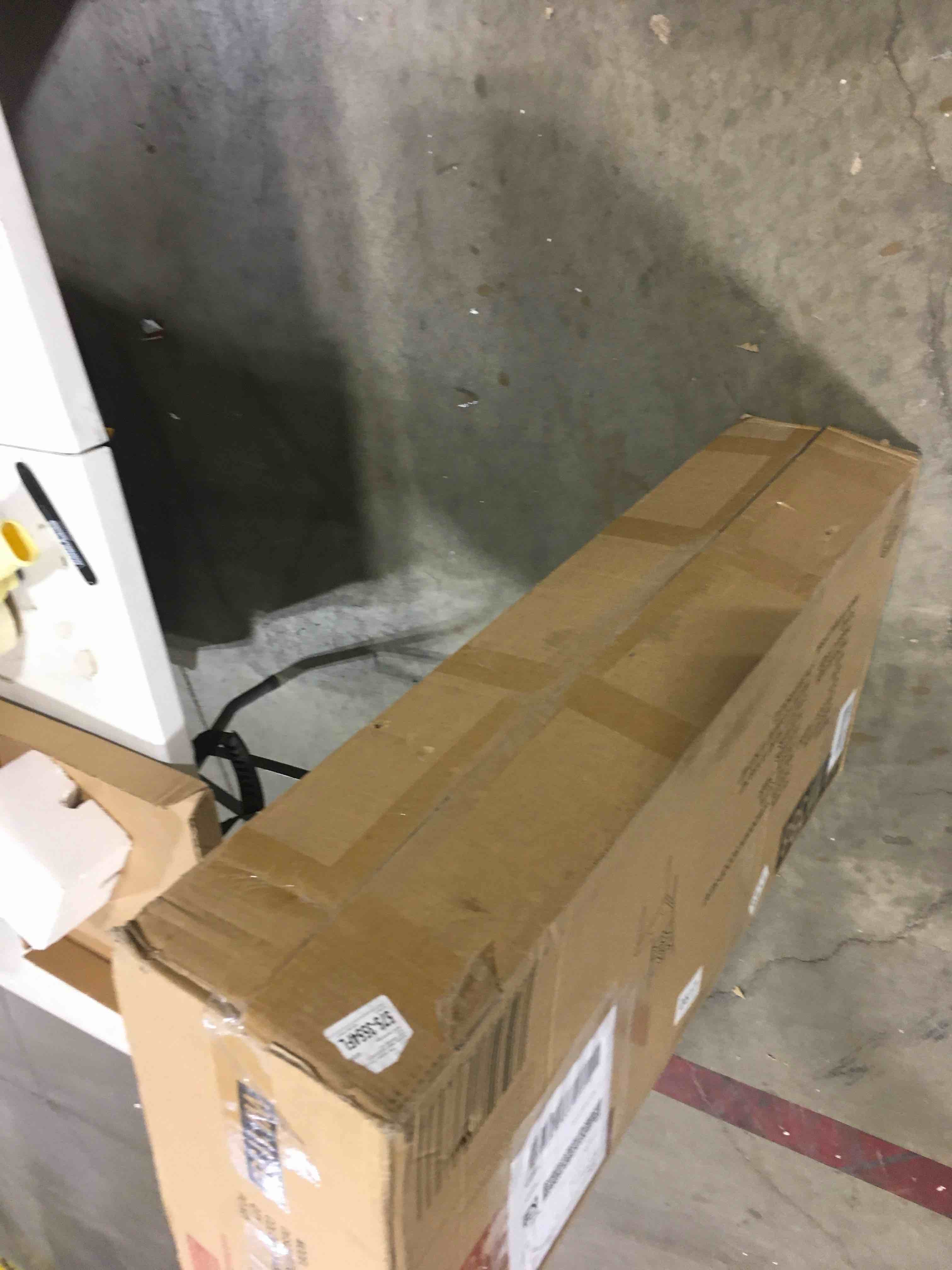 https://s3.amazonaws.com/lotting-images-prod/bidfta/BRN1617177_1738259720281.jpeg