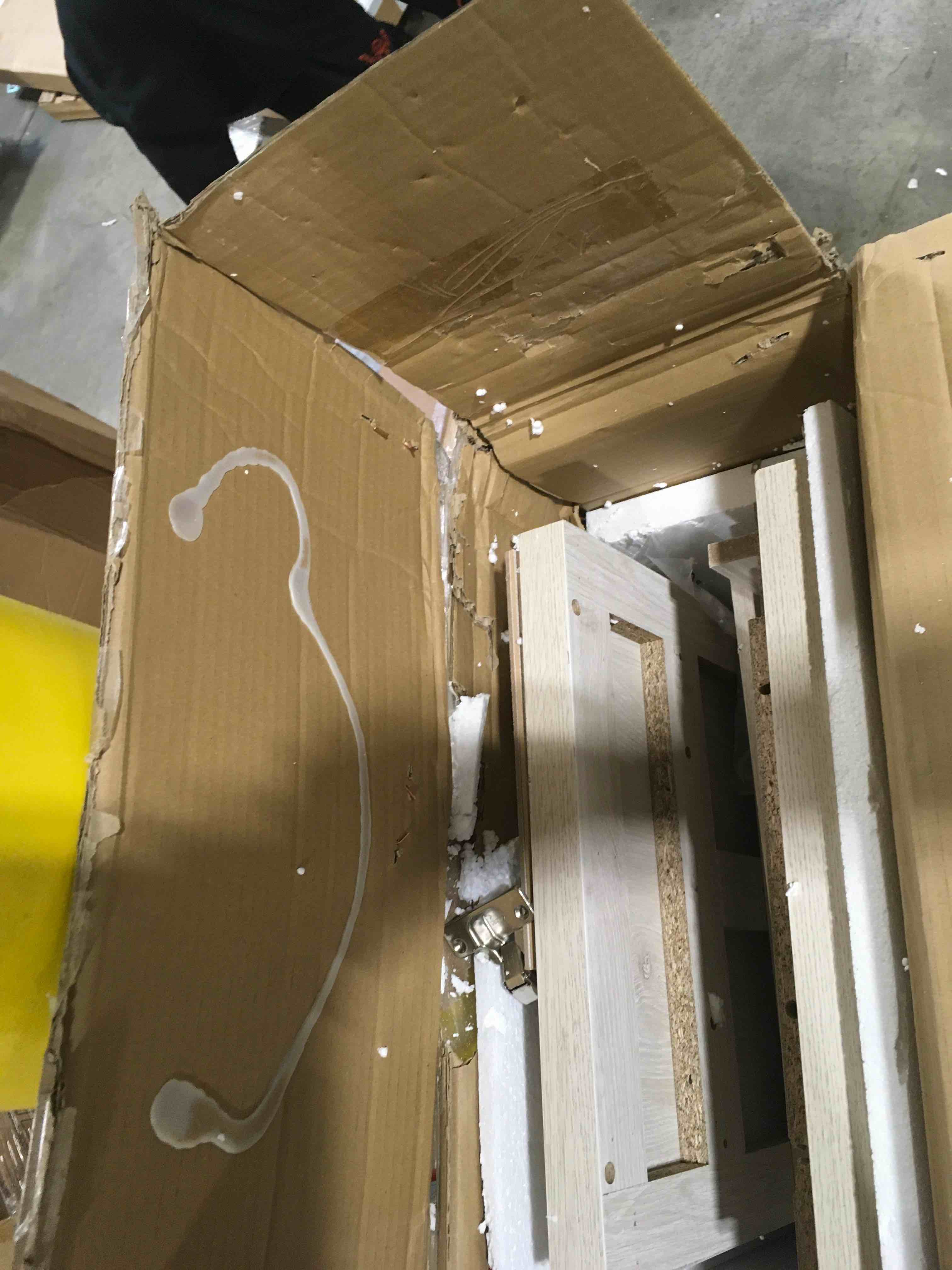 https://s3.amazonaws.com/lotting-images-prod/bidfta/BRN1617201_1738265257131.jpeg