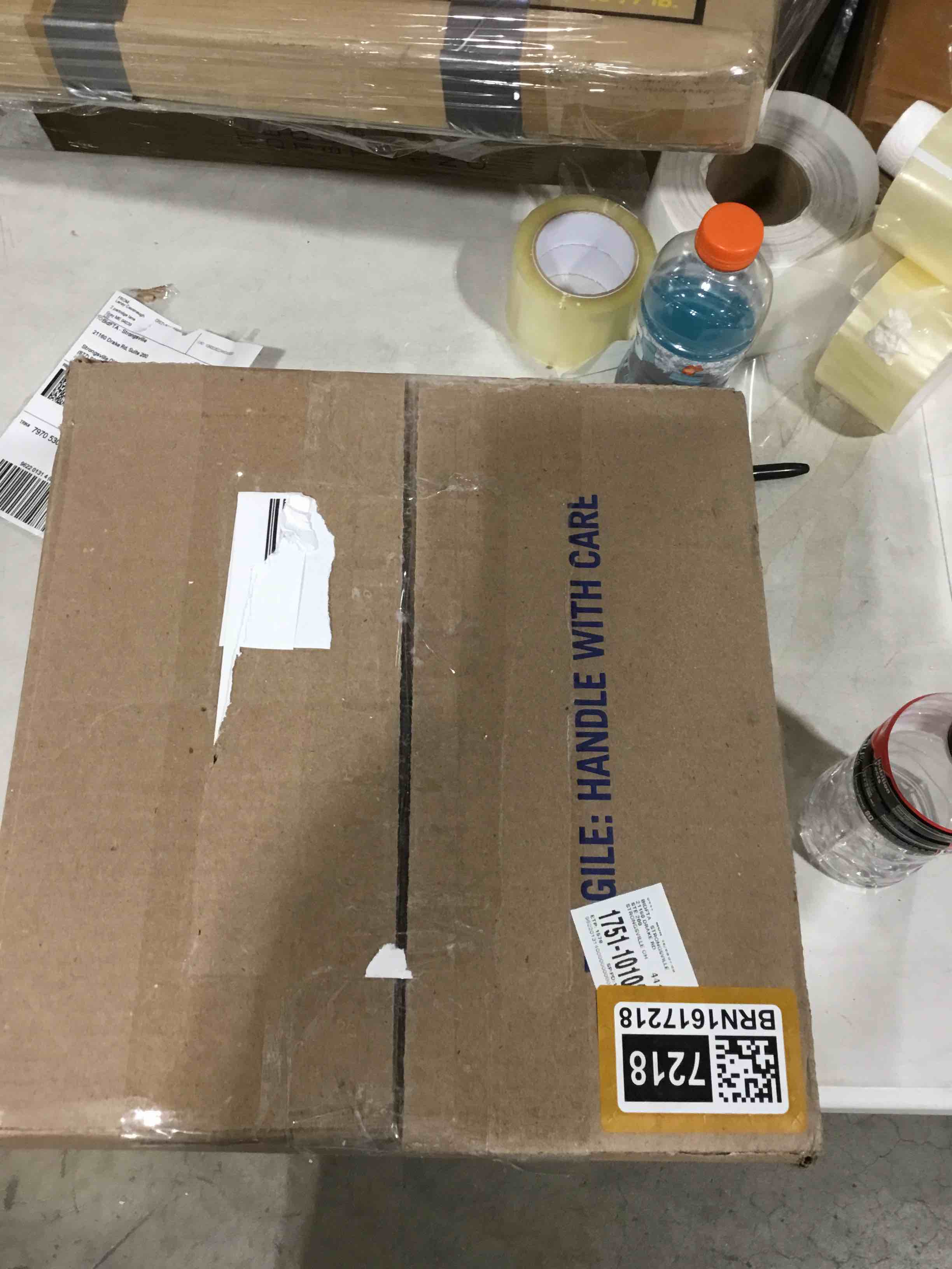 https://s3.amazonaws.com/lotting-images-prod/bidfta/BRN1617218_1738266387834.jpeg