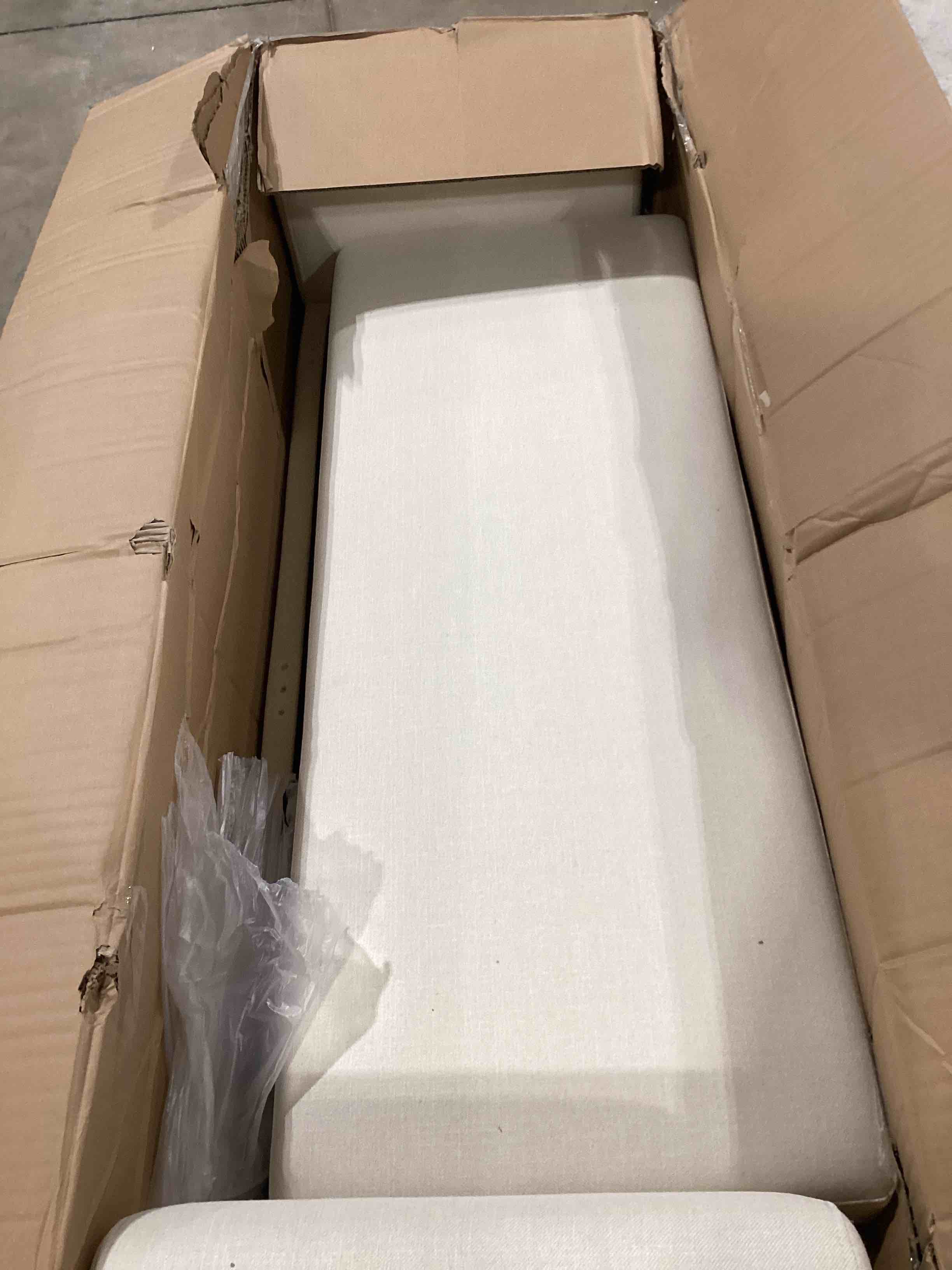 https://s3.amazonaws.com/lotting-images-prod/bidfta/BRN1618880_1738933299867.jpeg