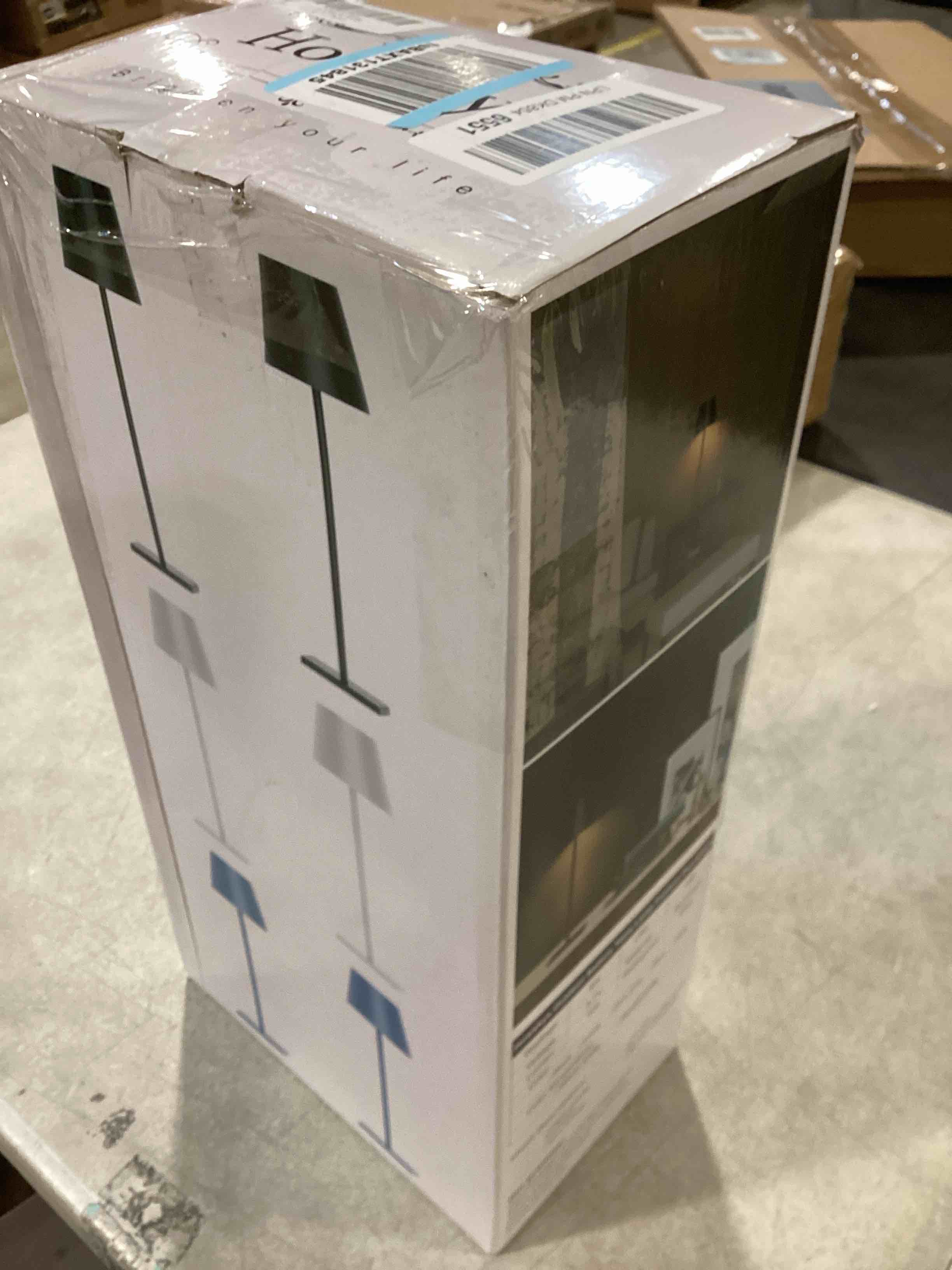 https://s3.amazonaws.com/lotting-images-prod/bidfta/BRN1620065_1740512036644.jpeg
